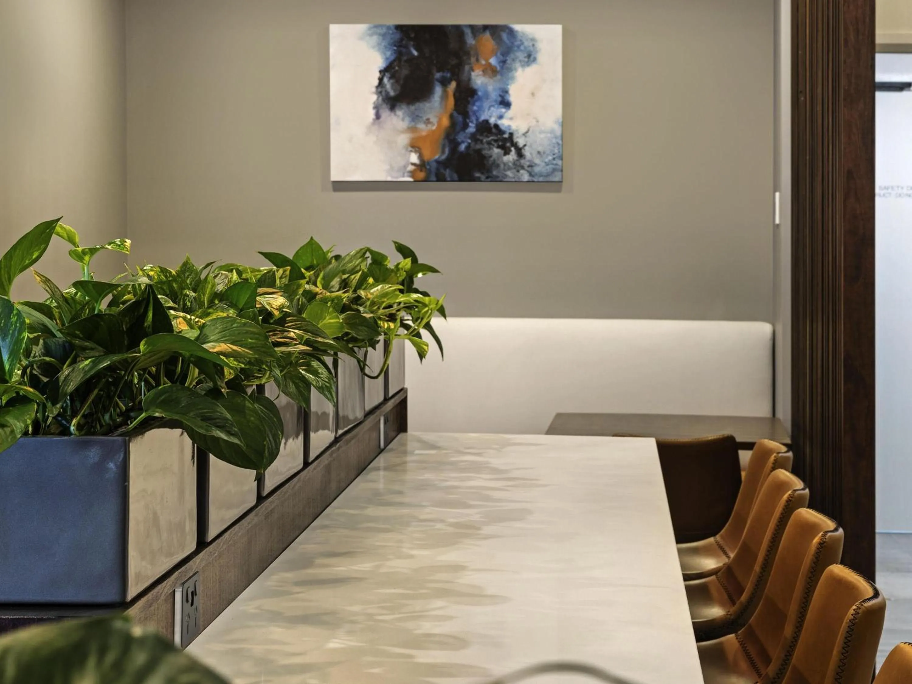 Lounge or bar in Mantra Traralgon