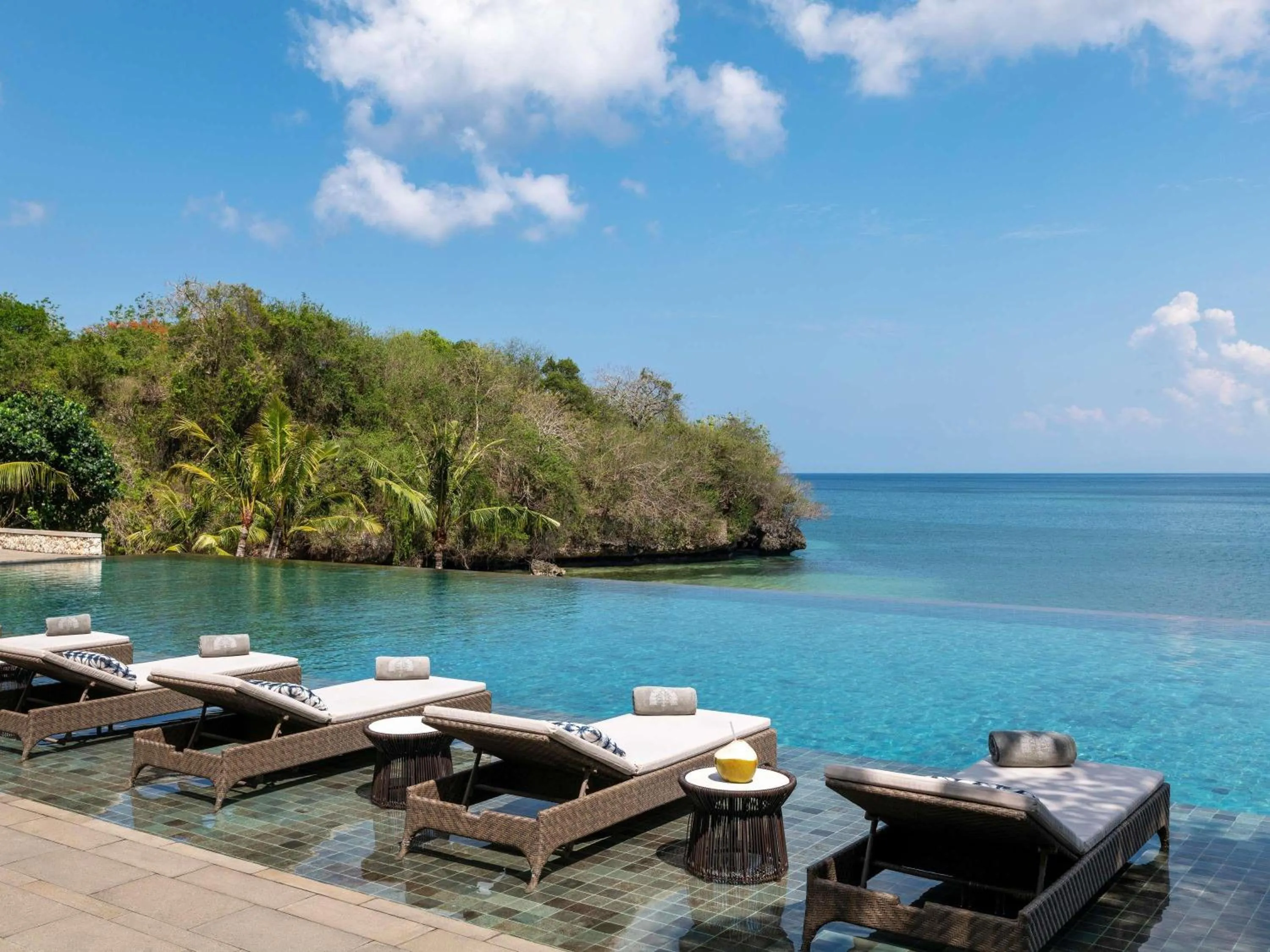 Property building in Raffles Bali