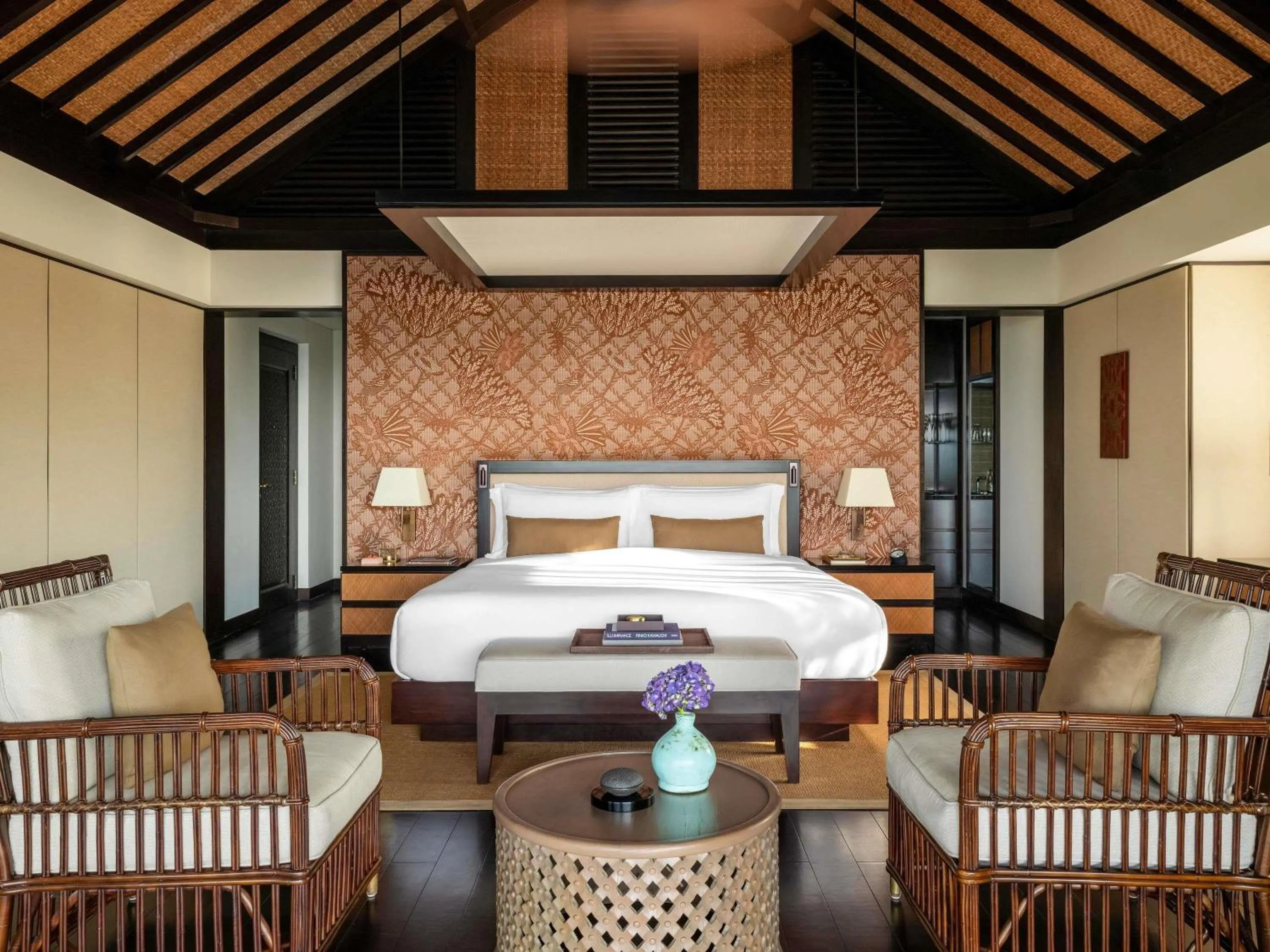 Bedroom, Bed in Raffles Bali