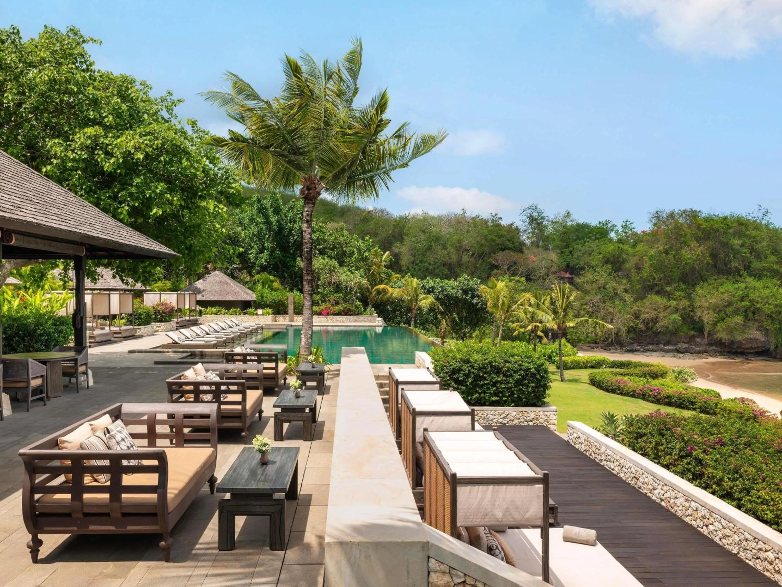 Property building in Raffles Bali