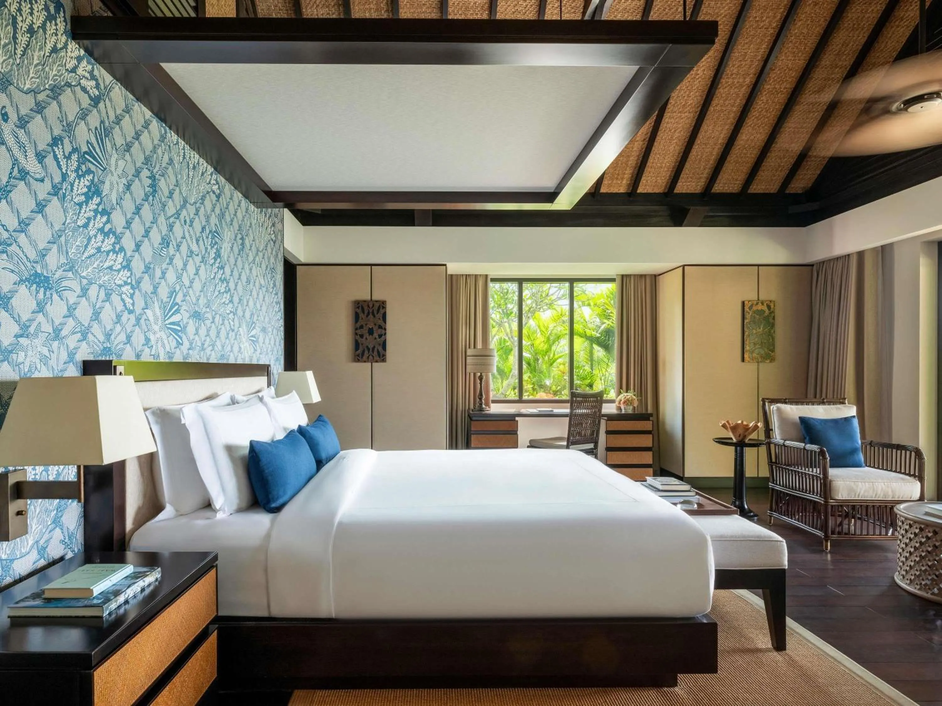 Bedroom, Bed in Raffles Bali