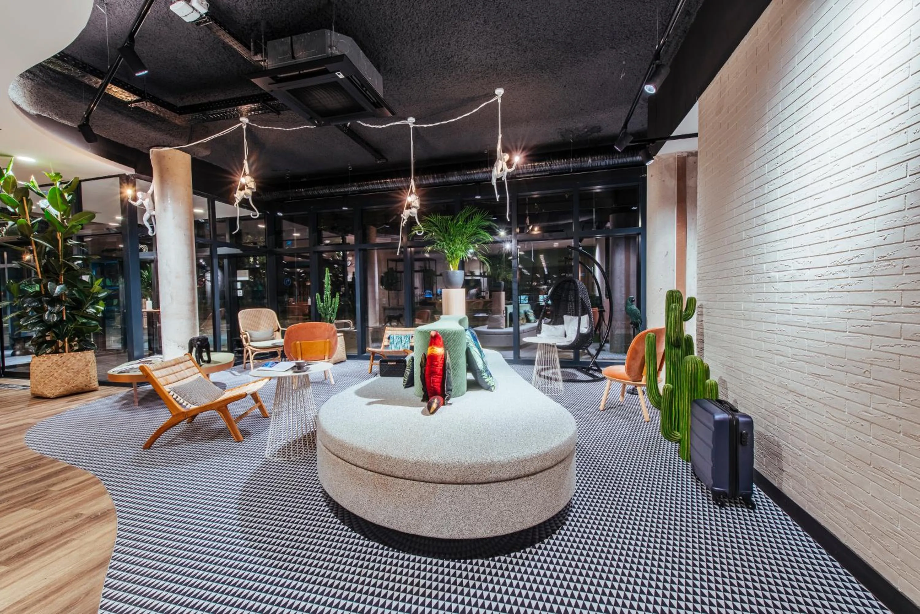 Lobby or reception in Ibis Styles Rouen Centre Rive Gauche