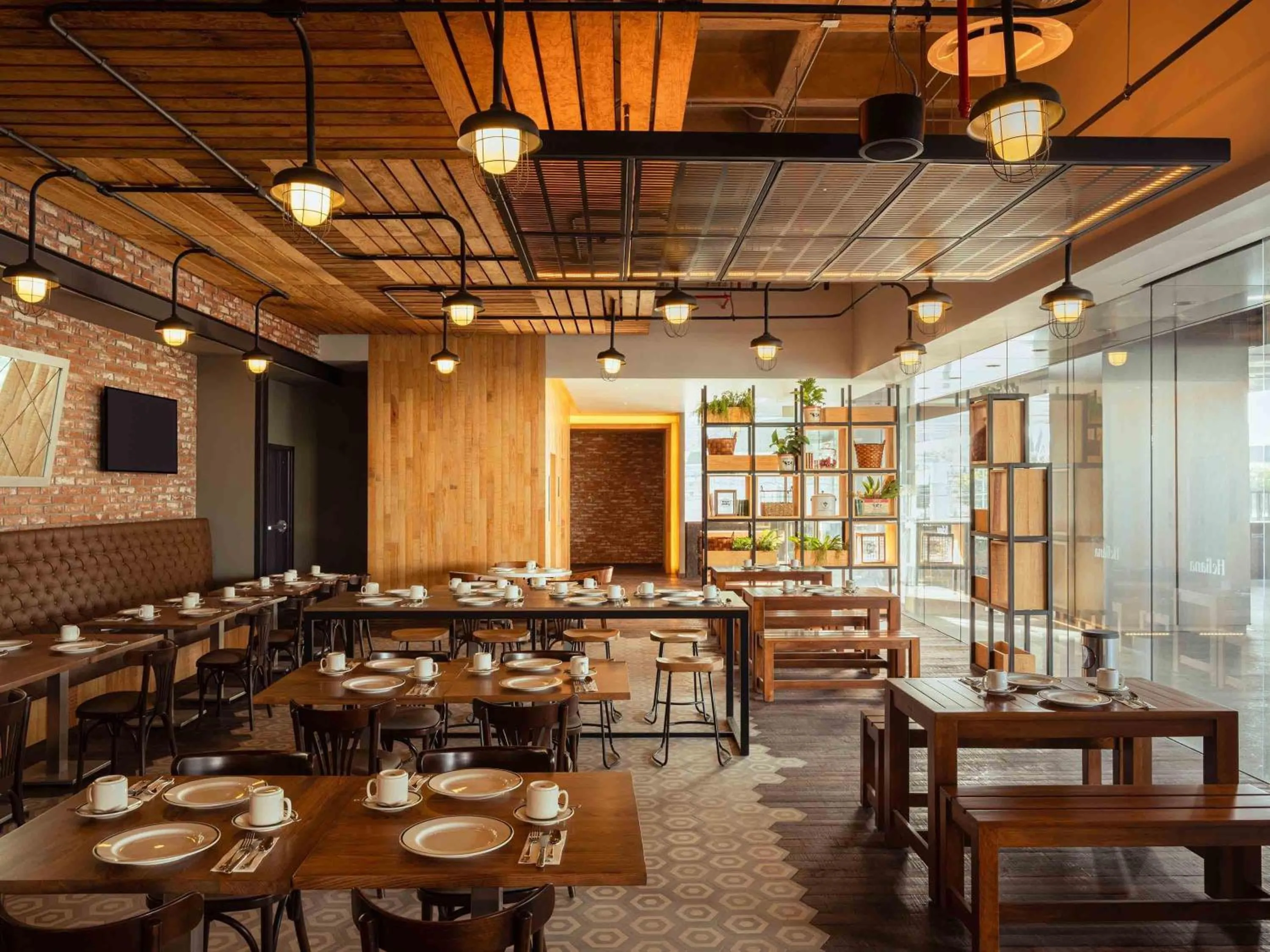 Restaurant/places to eat in Novotel Mexico City Toreo