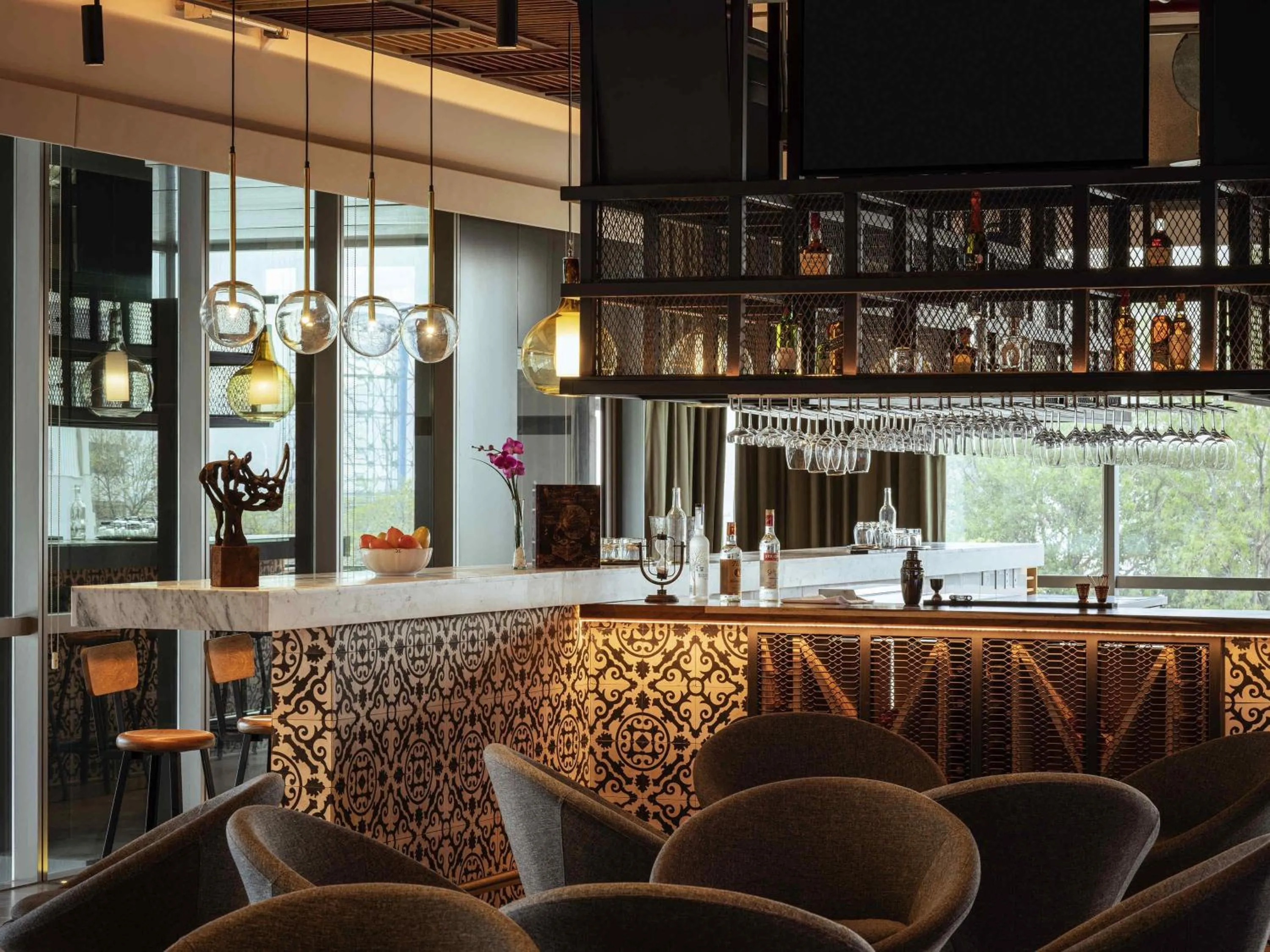 Lounge or bar in Novotel Mexico City Toreo