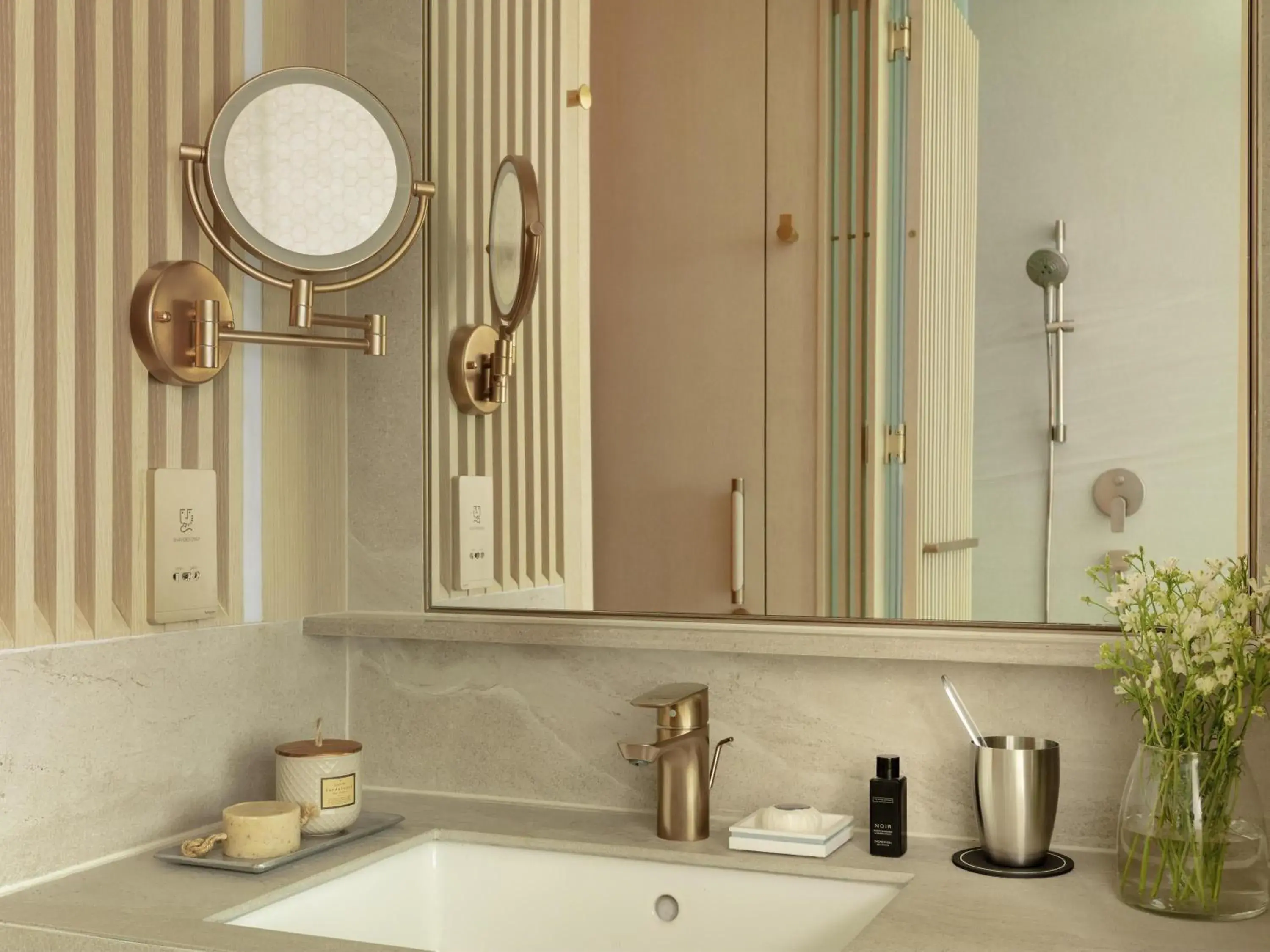 Superior Room - 1 Queen Size Bed, Sea View in The Silveri Hotel Hong Kong - MGallery Collection Superior Room - 1 Queen Size Bed, Sea View in The Silveri Hotel Hong Kong - MGallery Collection