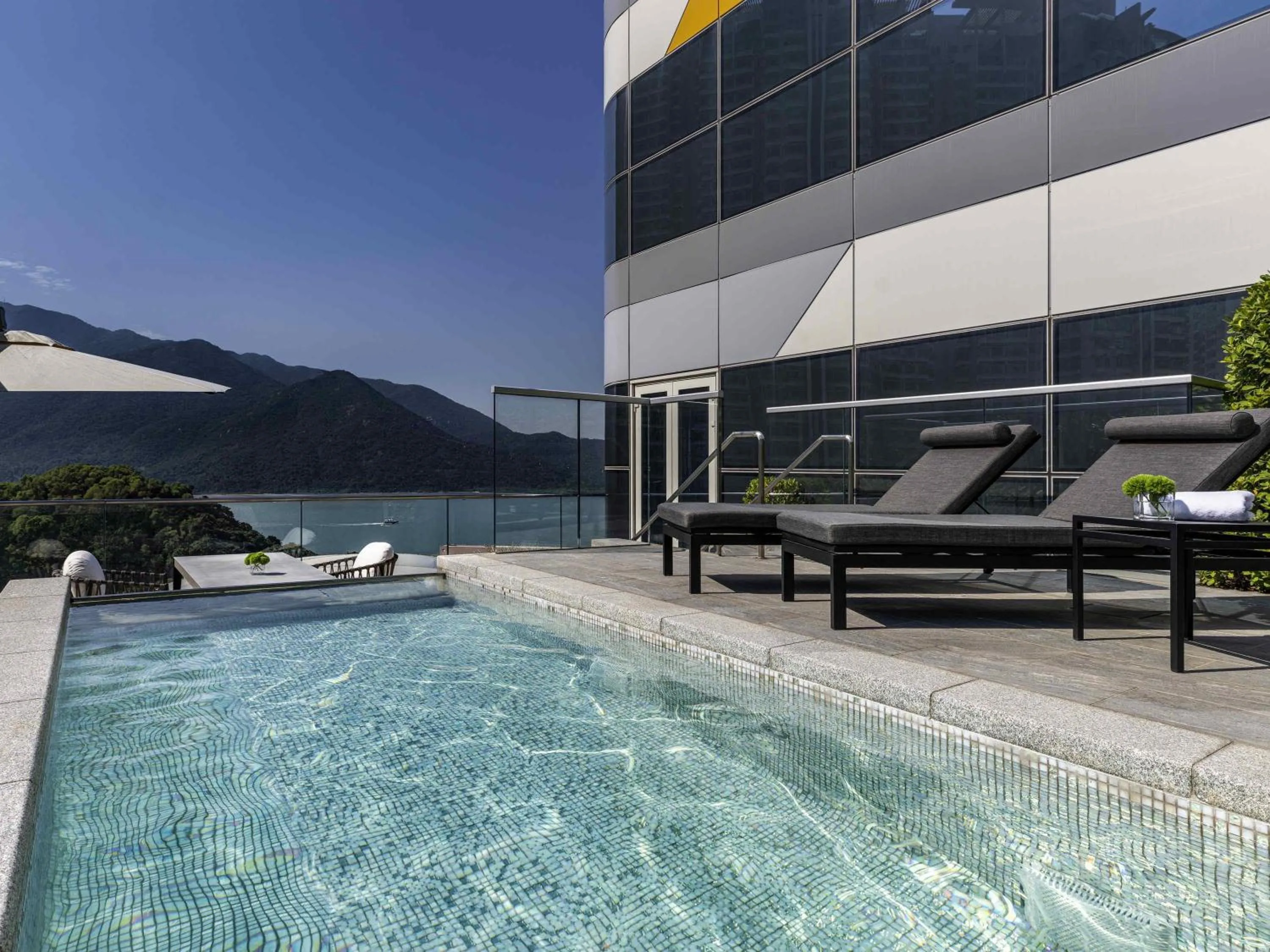 Bedroom in The Silveri Hotel Hong Kong - MGallery Collection