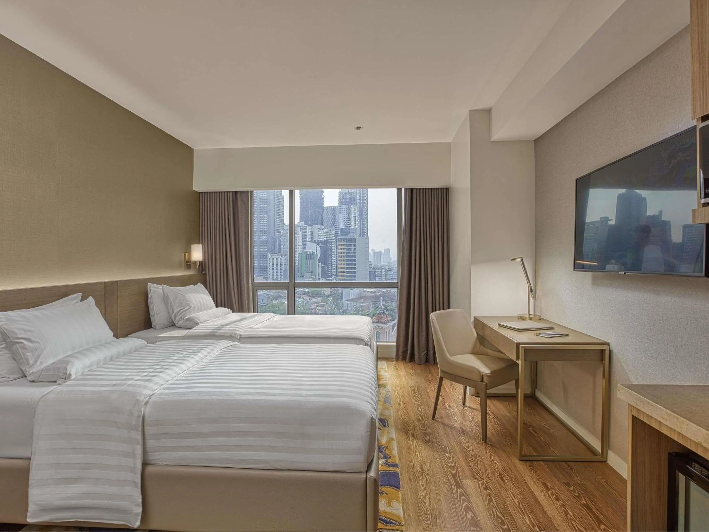 Bedroom, Bed in Novotel Suites Manila at Acqua