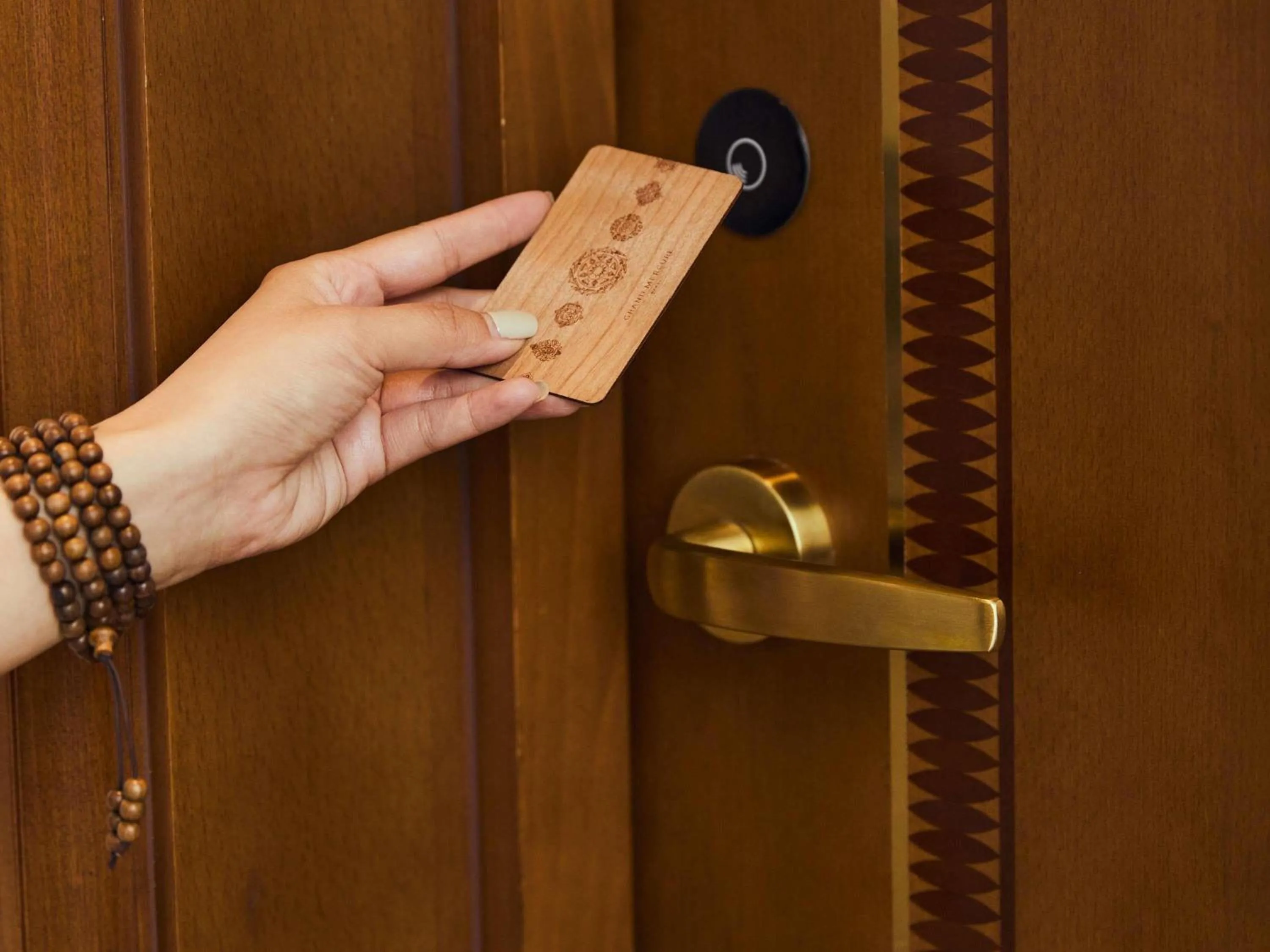 Bedroom in Grand Mercure Hanoi