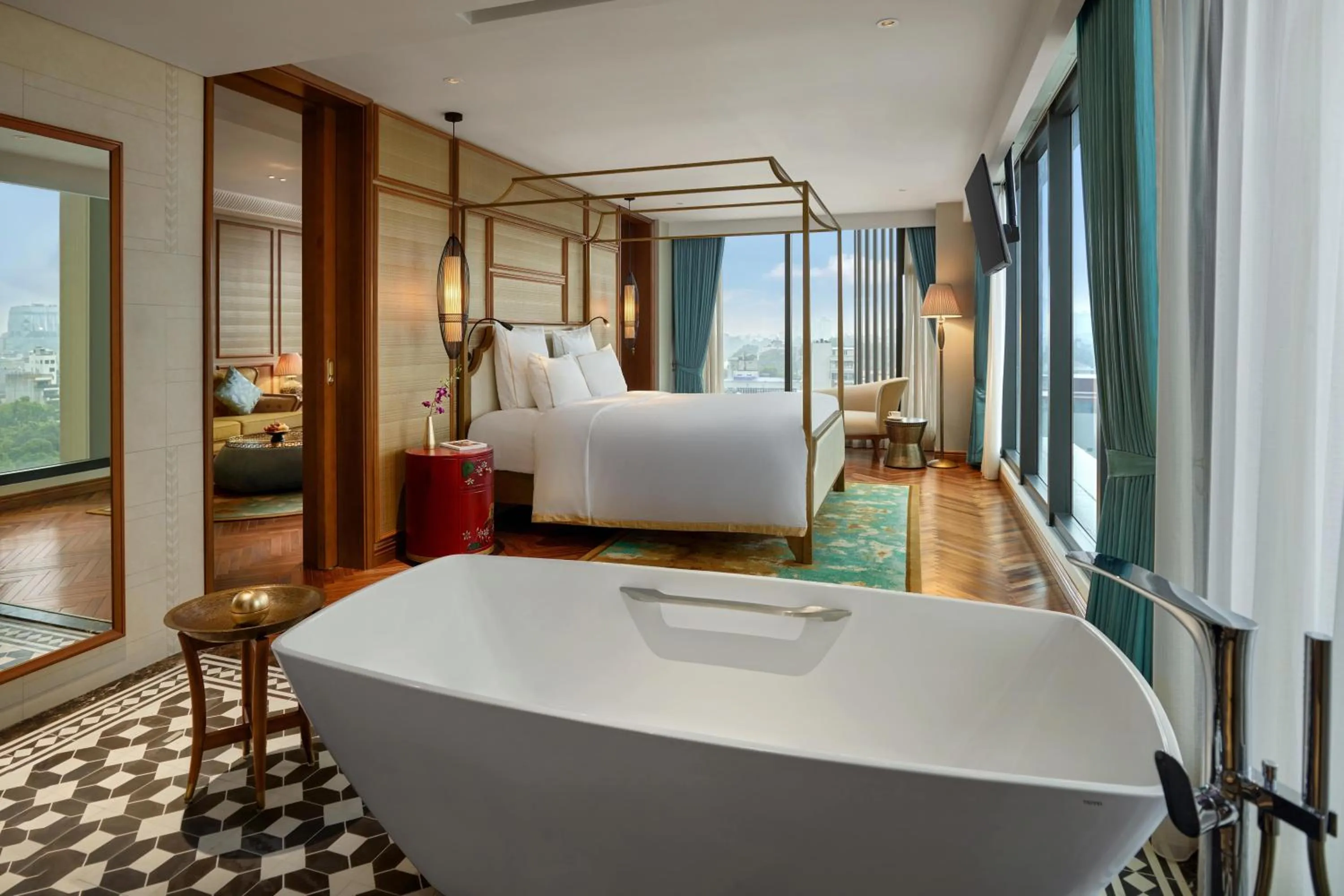 Bathroom, Bed in Grand Mercure Hanoi