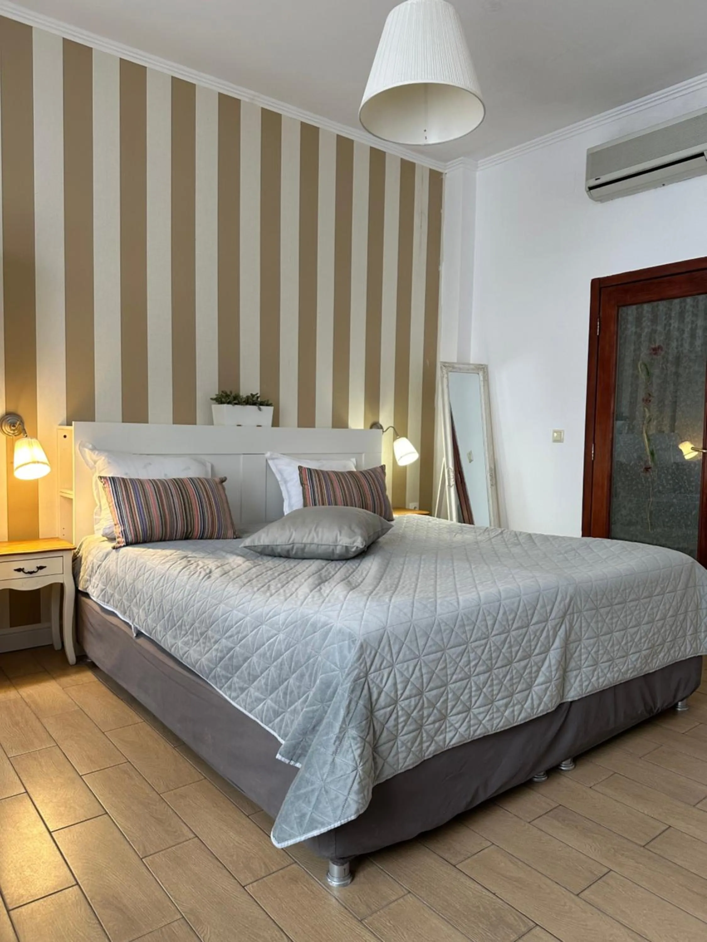 Bedroom, Bed in Hotel Art