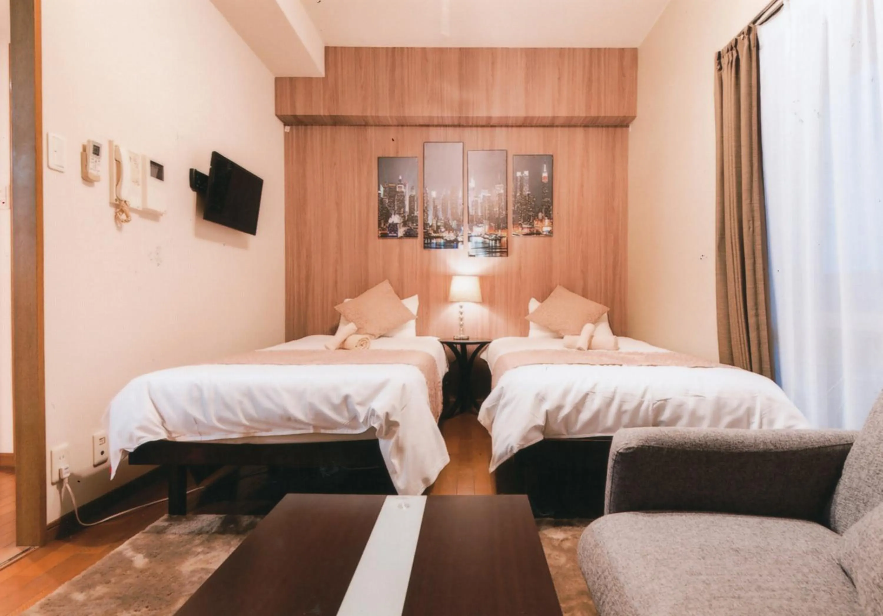 Bed in Sakura Sands Hotel