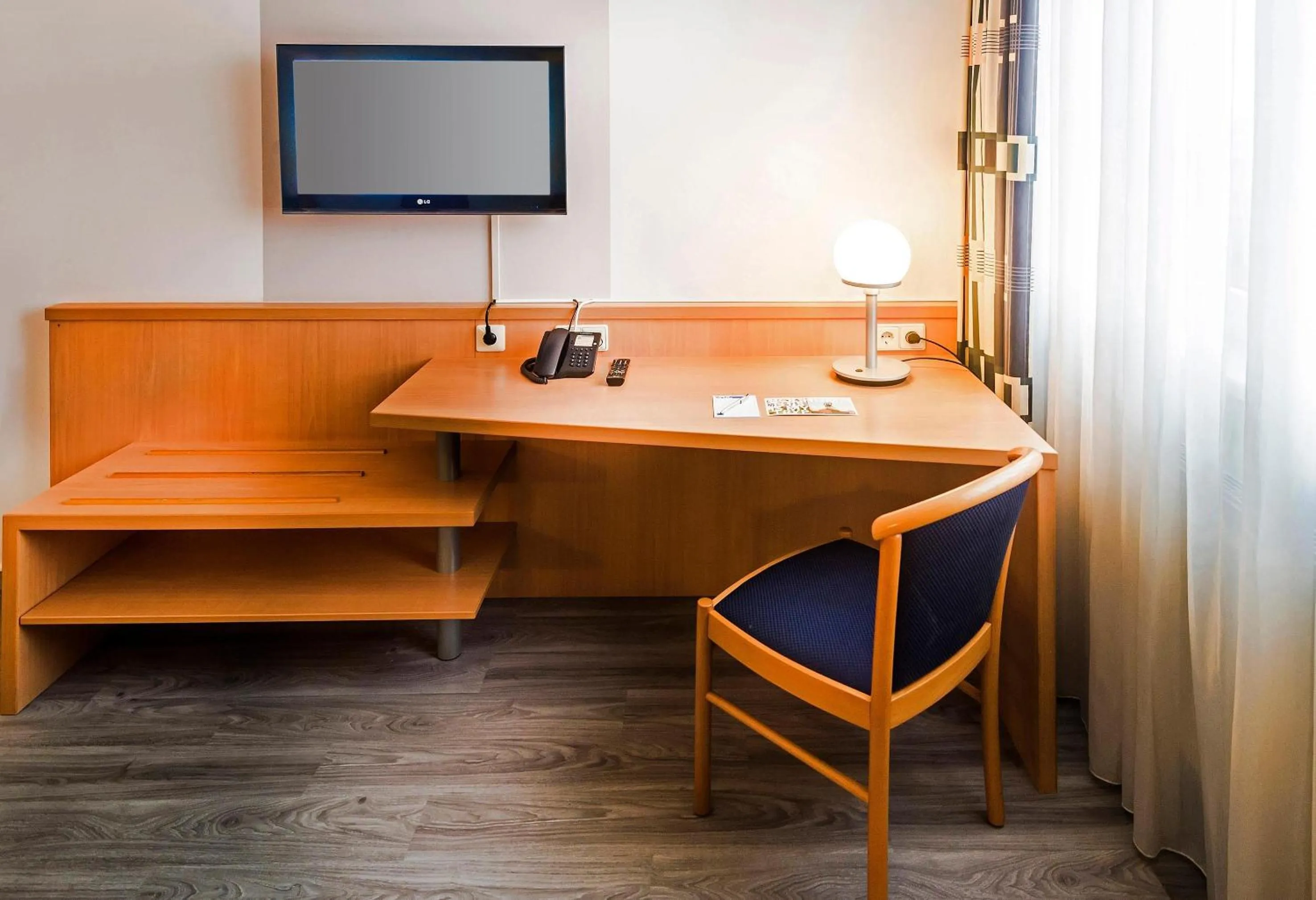 Bedroom in Hotel Bochum Wattenscheid affiliated by Meliá