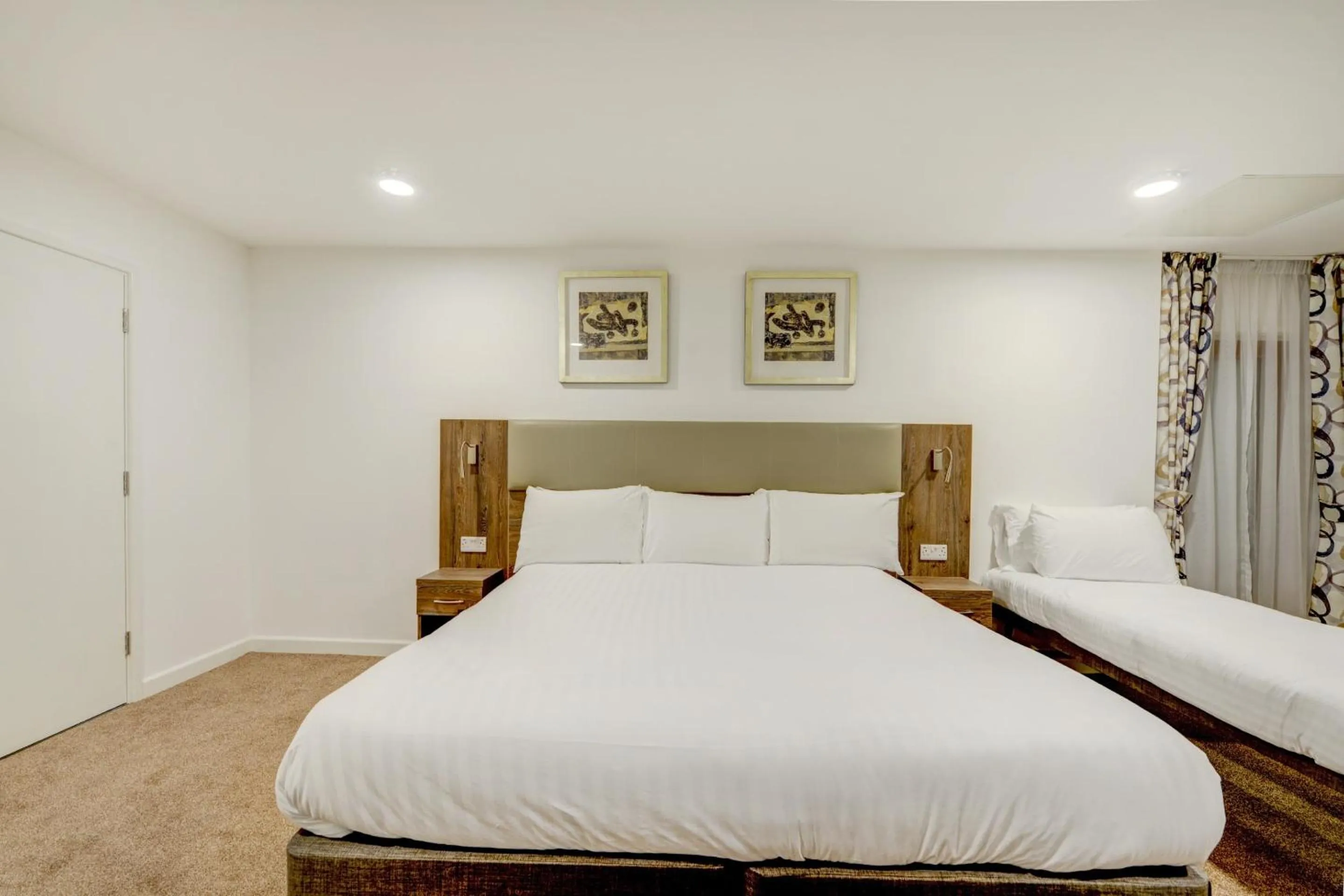 Bedroom, Bed in OYO Plymouth Central Hotel