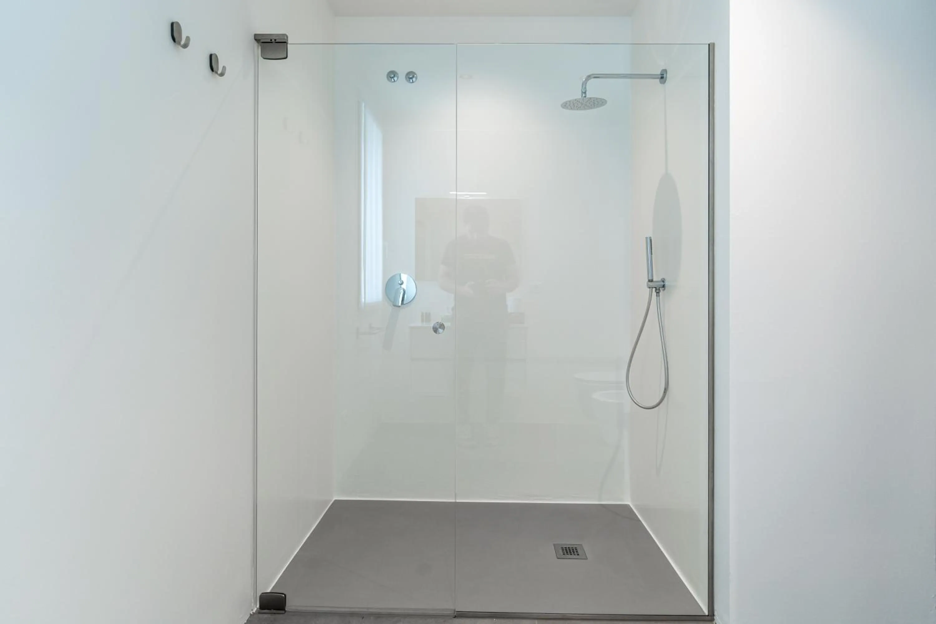 Shower in Amare Suite & Apartments