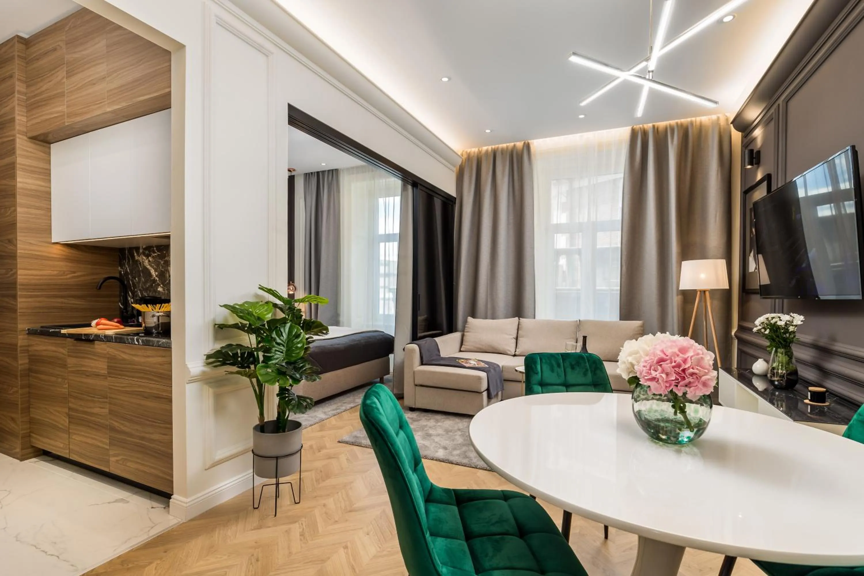 Kitchen or kitchenette in Luxury Number 1 Apartments