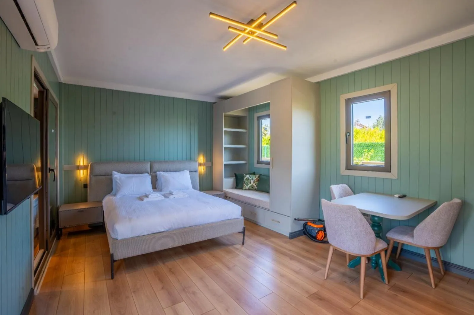 Bed in premium park apart otel