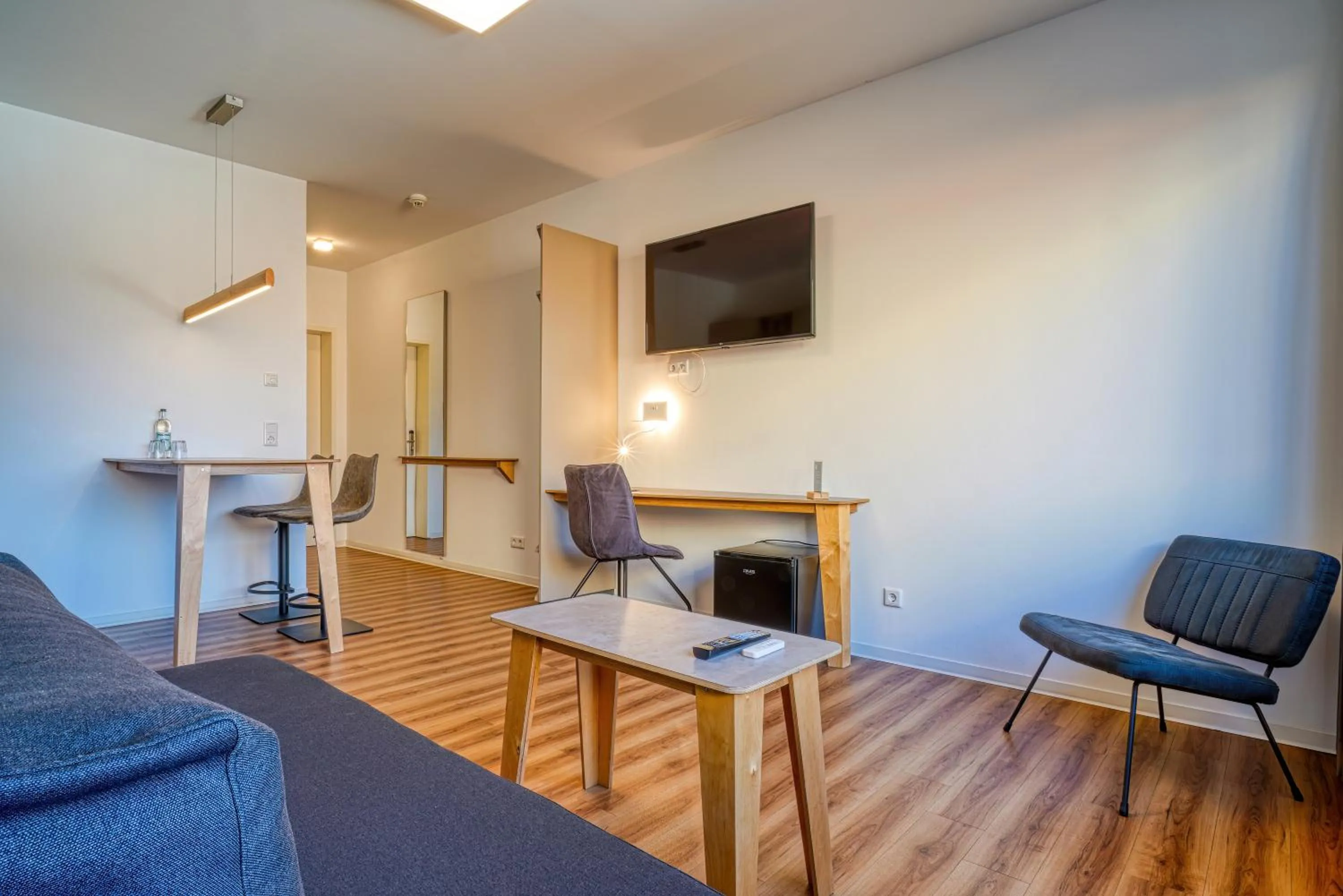 TV and multimedia in NiceToStay by Fairway Hotels