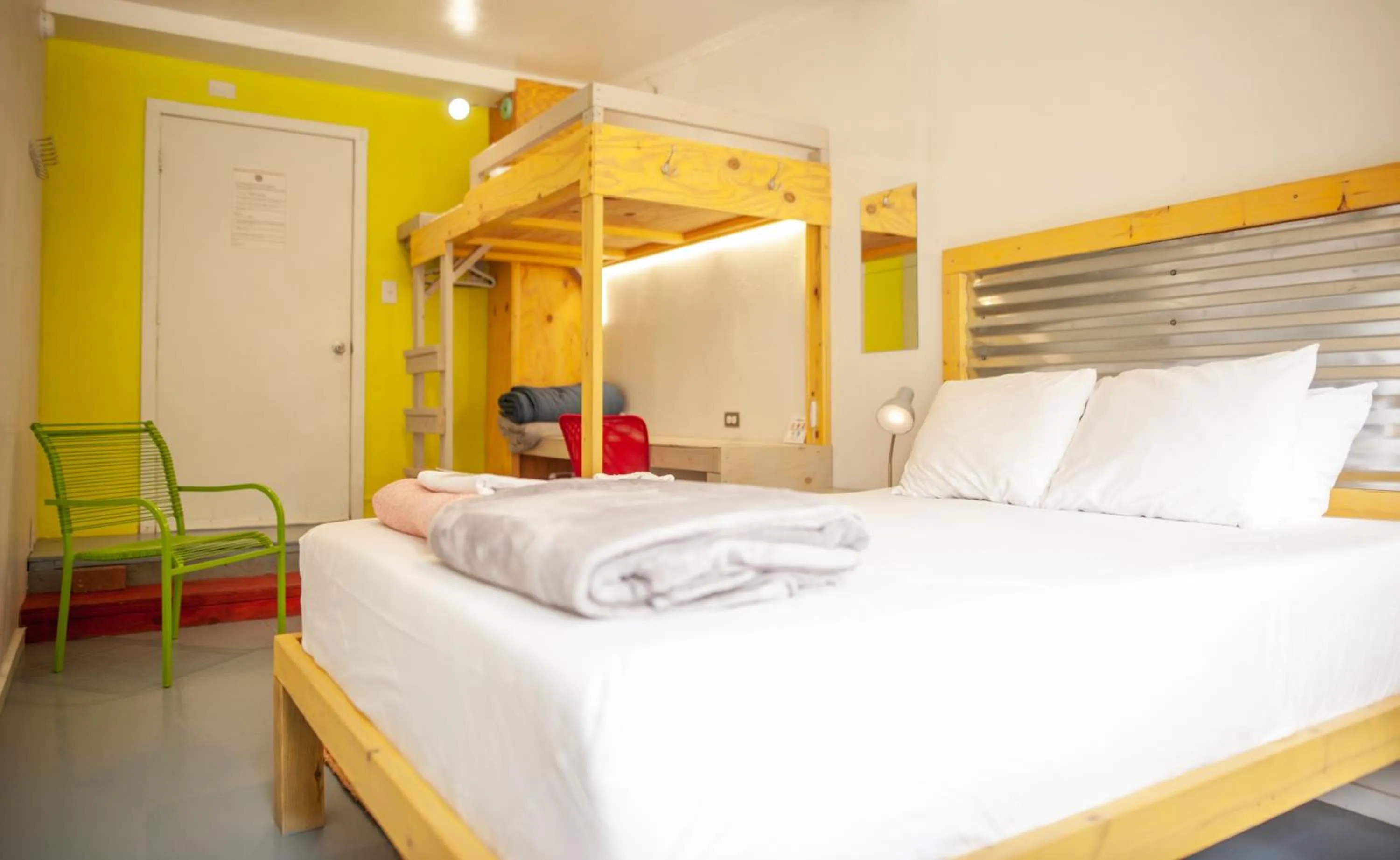 Bed in Cloudcroft Hostel