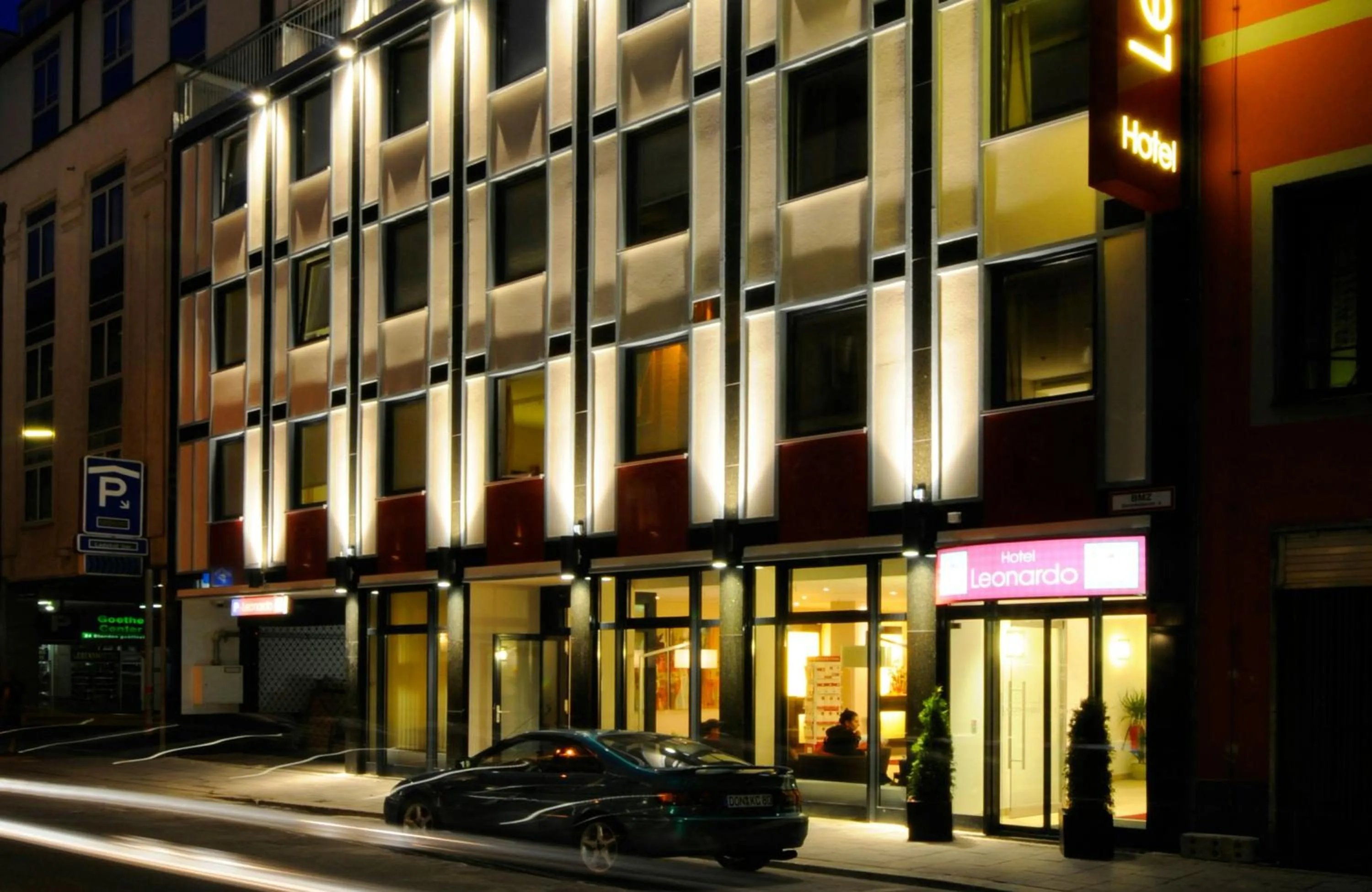 Facade/entrance in Leonardo Hotel München City Center