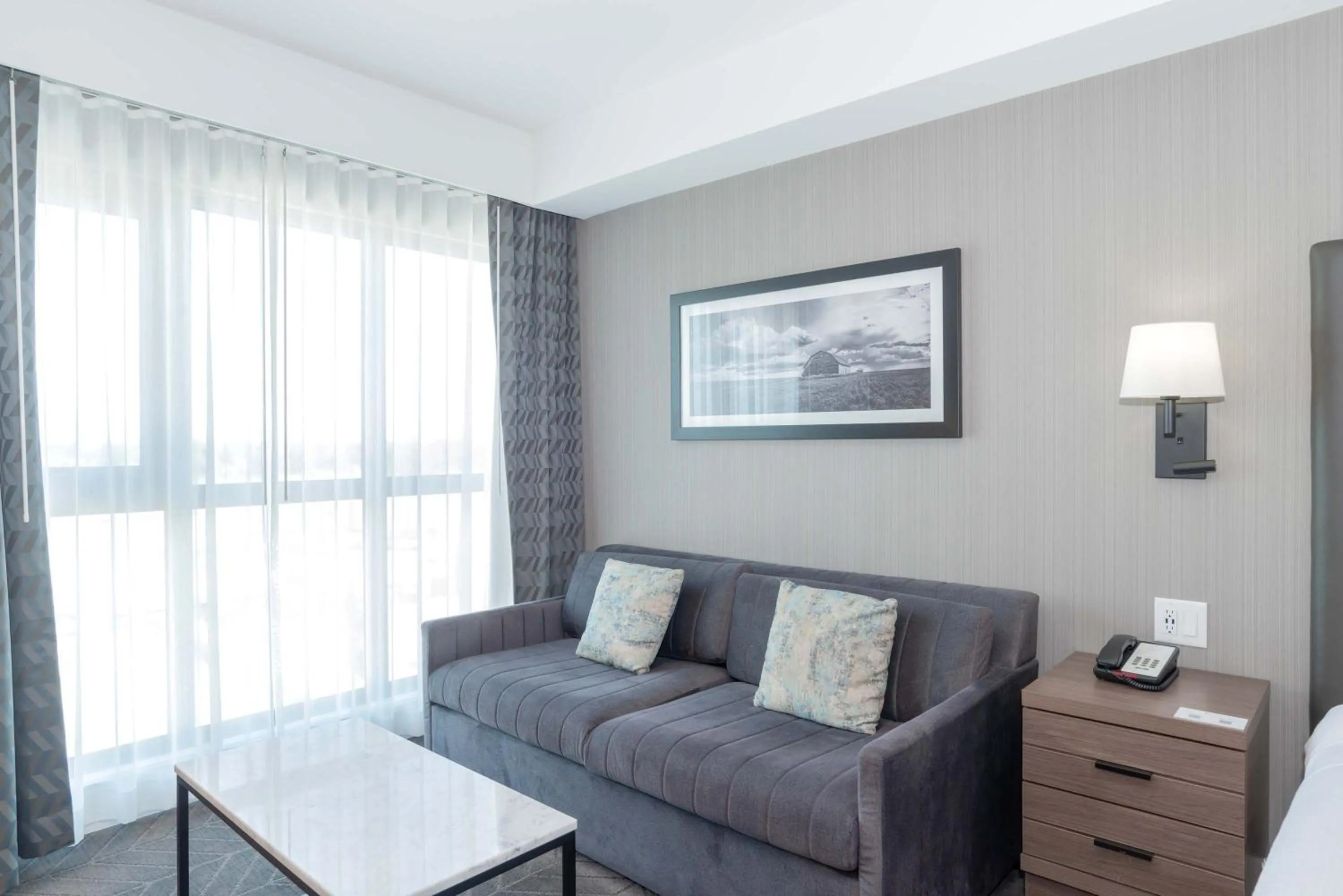 Photo of the whole room in Sandman Signature Saskatoon South Hotel