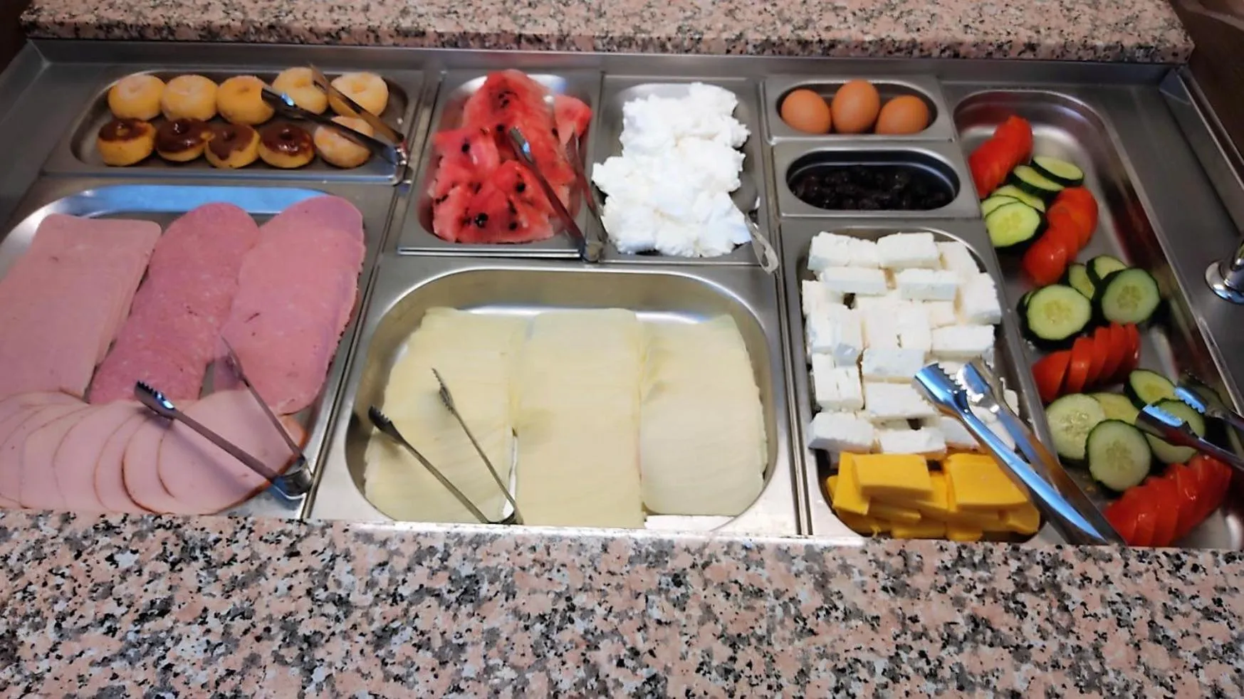 Breakfast in Star Bay Luxury