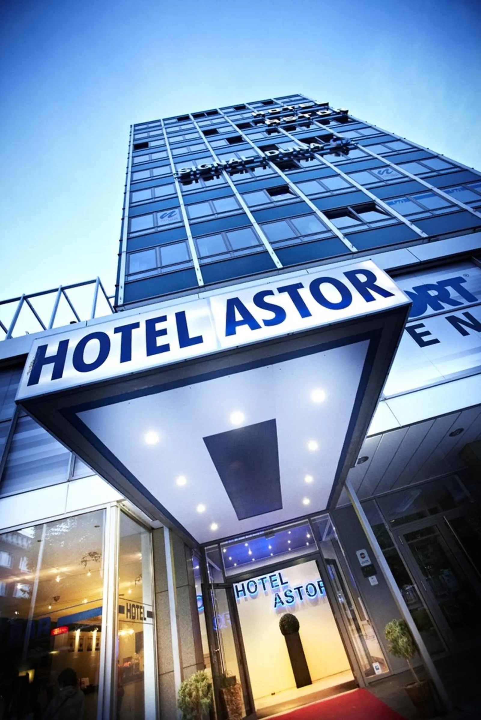 Property building in Hotel Astor Kiel by Campanile