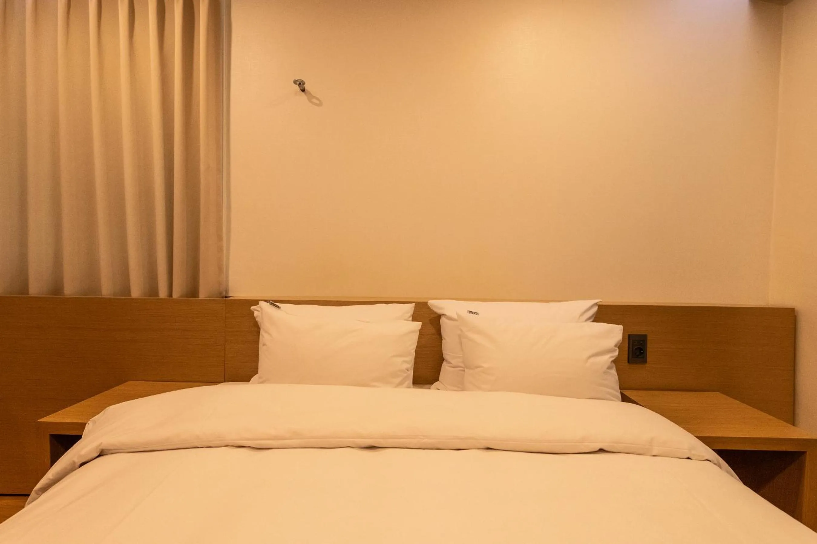 Bedroom, Bed in 1962 Business Hotel Chuncheon Branch