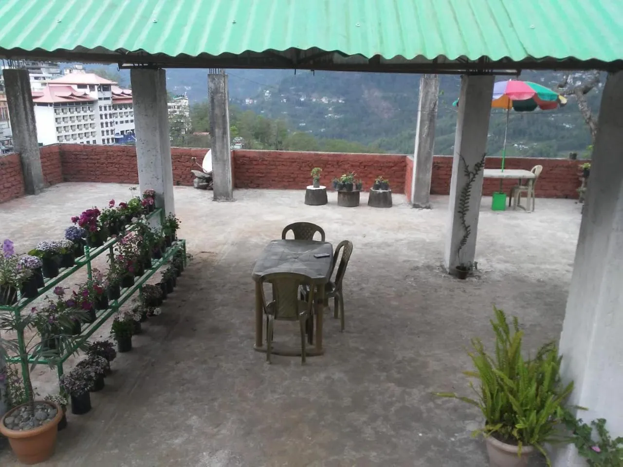 Seating area in Vamoose Den