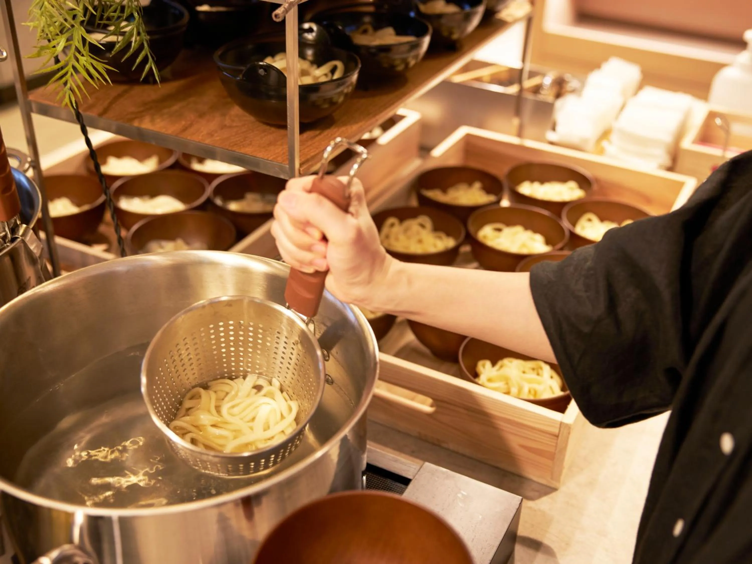 Restaurant/places to eat in REF Omiya by VESSEL HOTELS