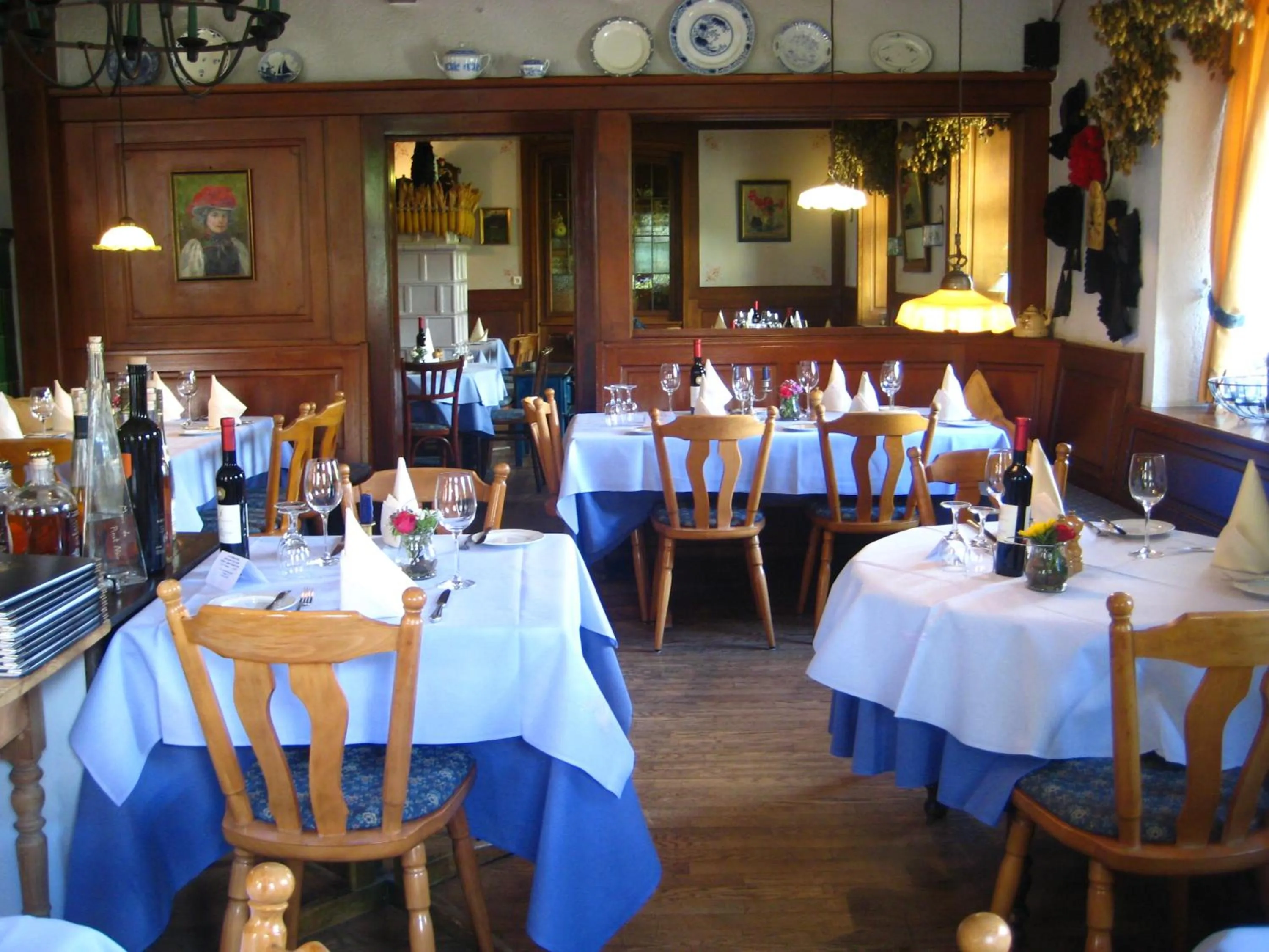 Restaurant/places to eat in Goldener Adler Oberried - Hotel & Appartements