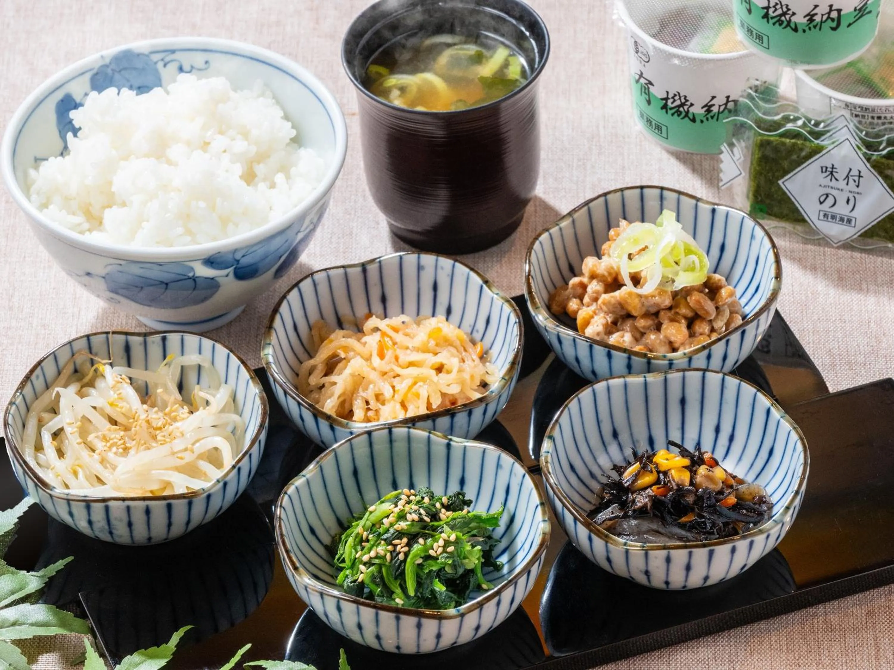 Restaurant/places to eat in APA Hotel Roppongi SIX