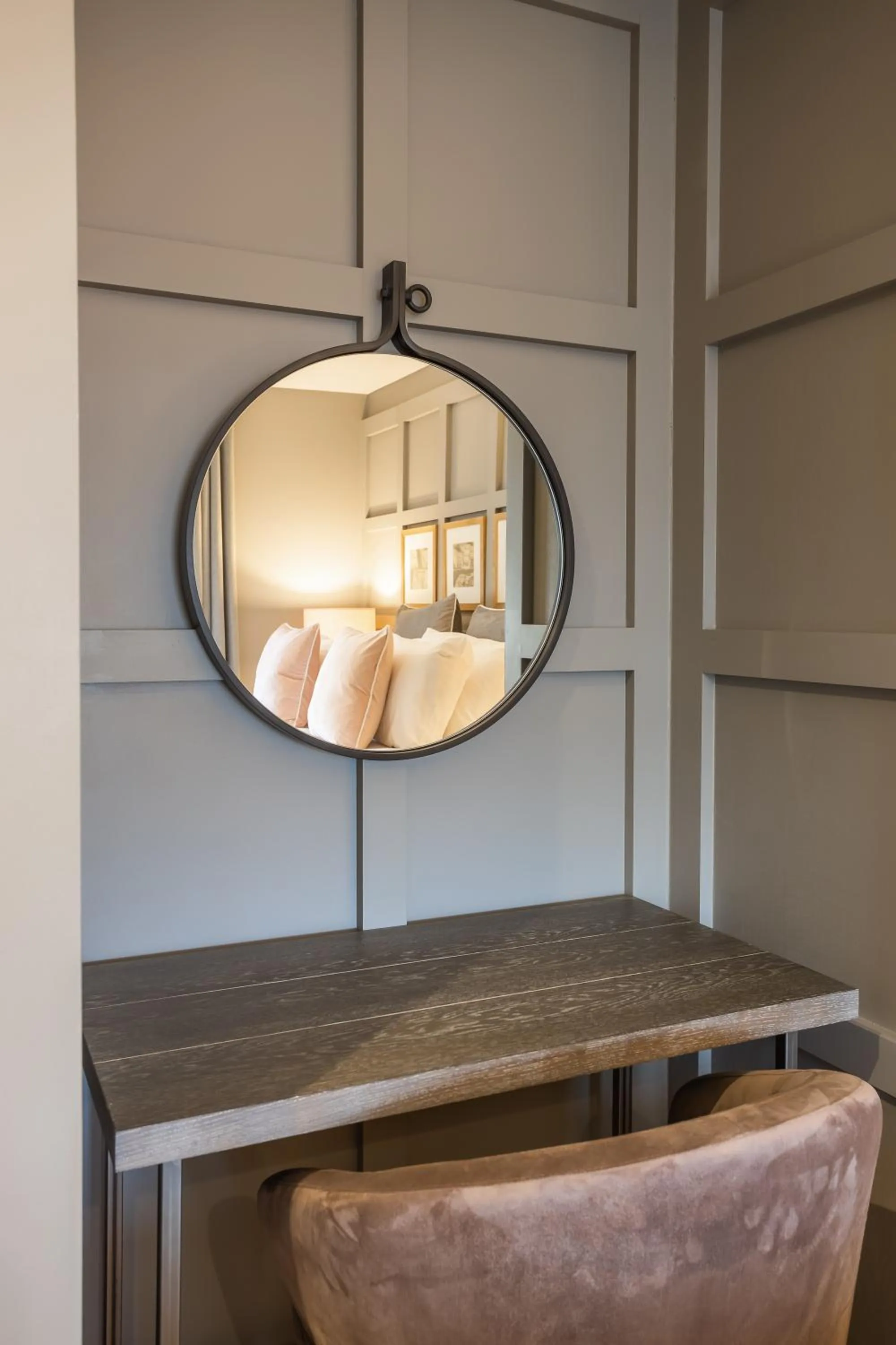 Decorative detail in No1 Apartments & Bedrooms St Andrews - St Mary's