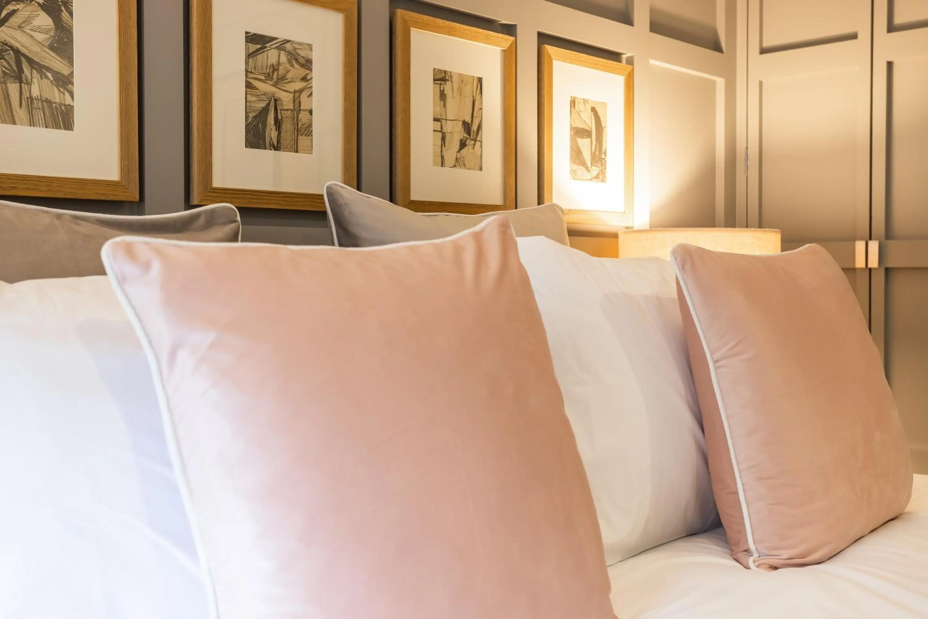 Decorative detail in No1 Apartments & Bedrooms St Andrews - St Mary's