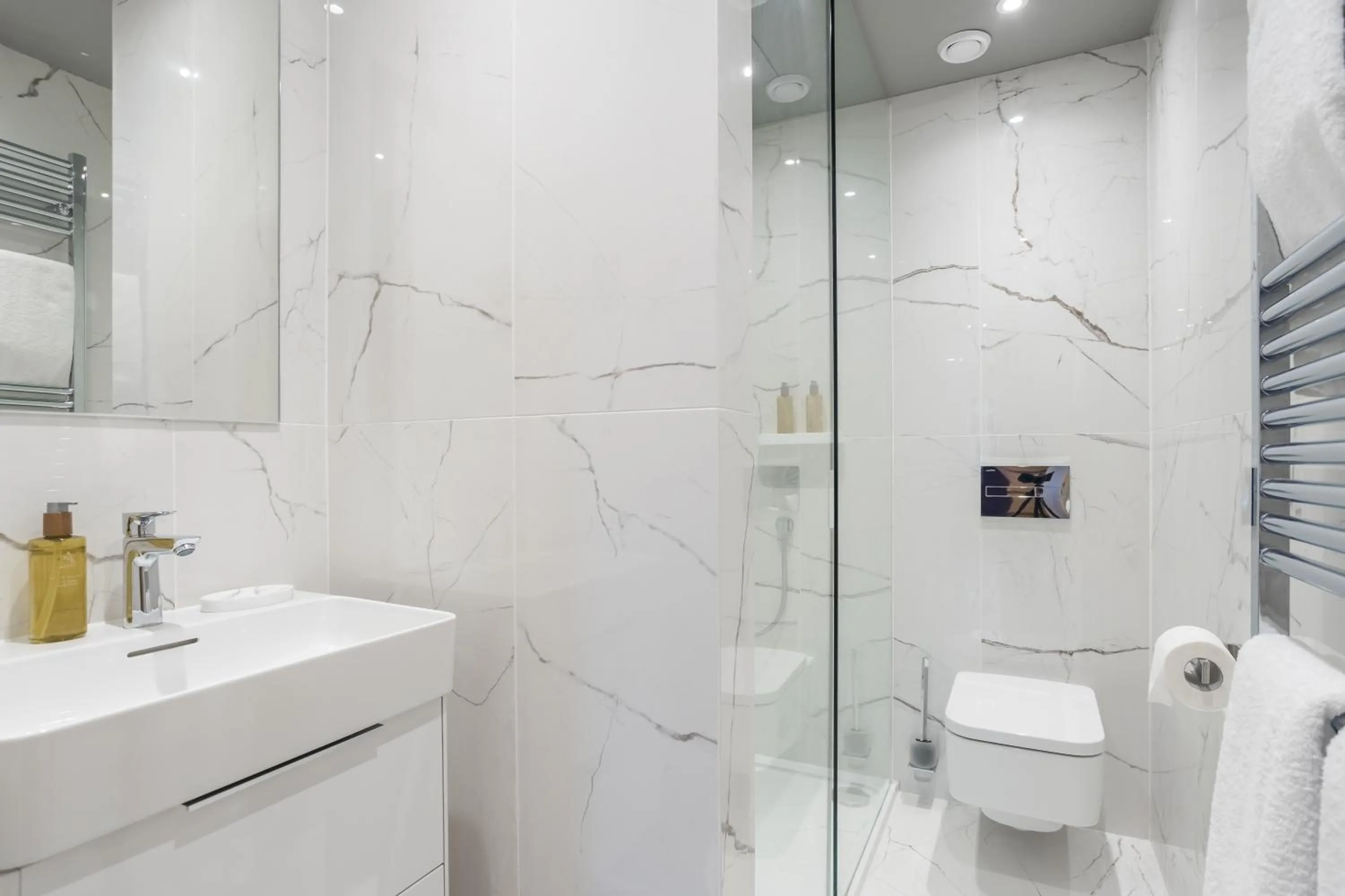 Bathroom in No1 Apartments & Bedrooms St Andrews - St Mary's