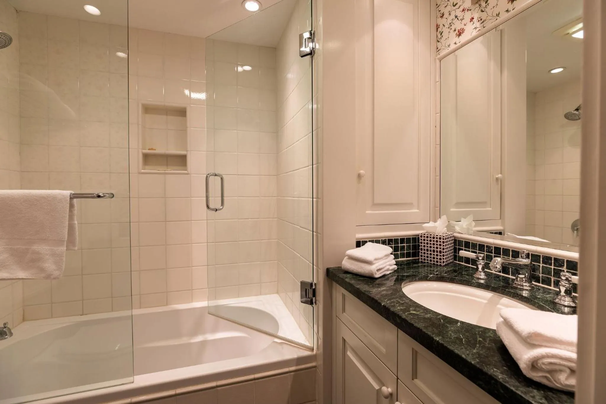 All Seasons by Vail Realty