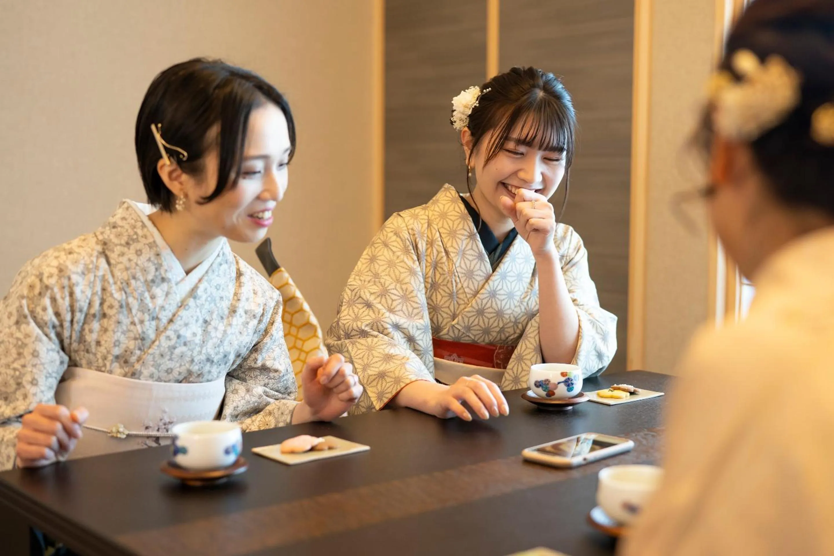 People in RESI STAY Hotel Sun Chlorella