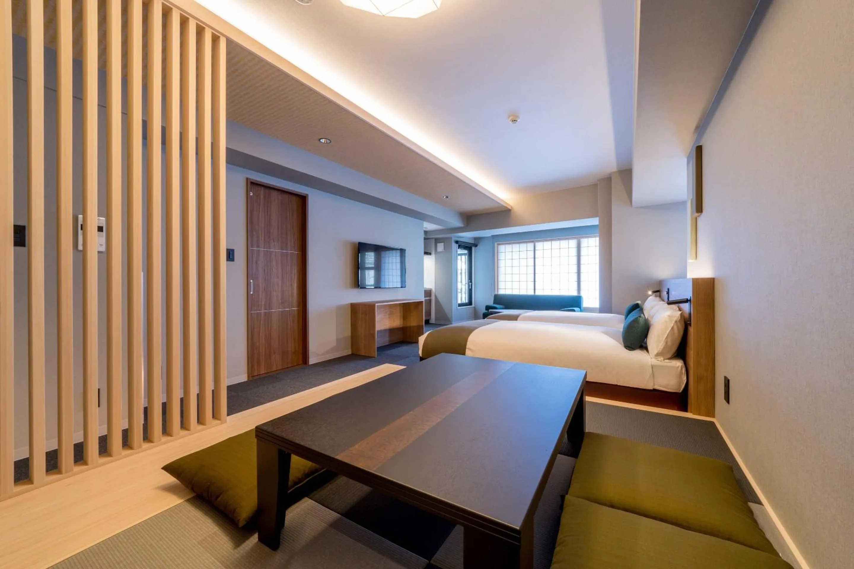 Living room, Bed in RESI STAY Hotel Sun Chlorella