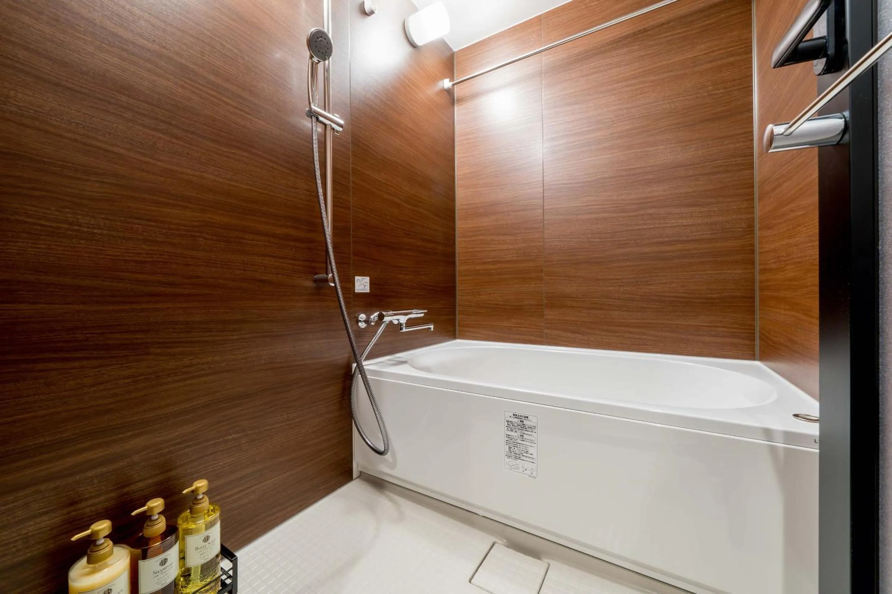 Shower in RESI STAY Hotel Sun Chlorella