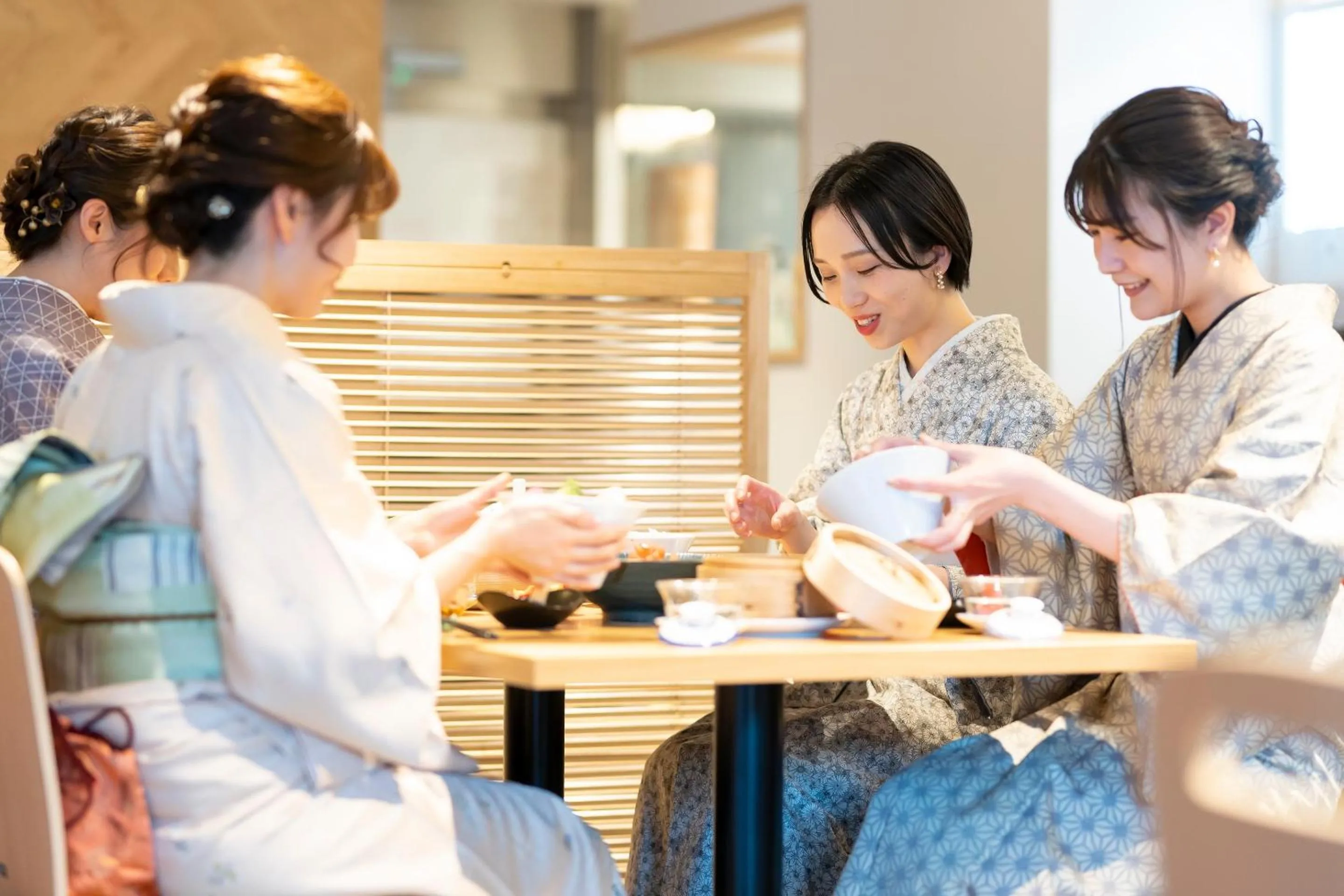 People in RESI STAY Hotel Sun Chlorella