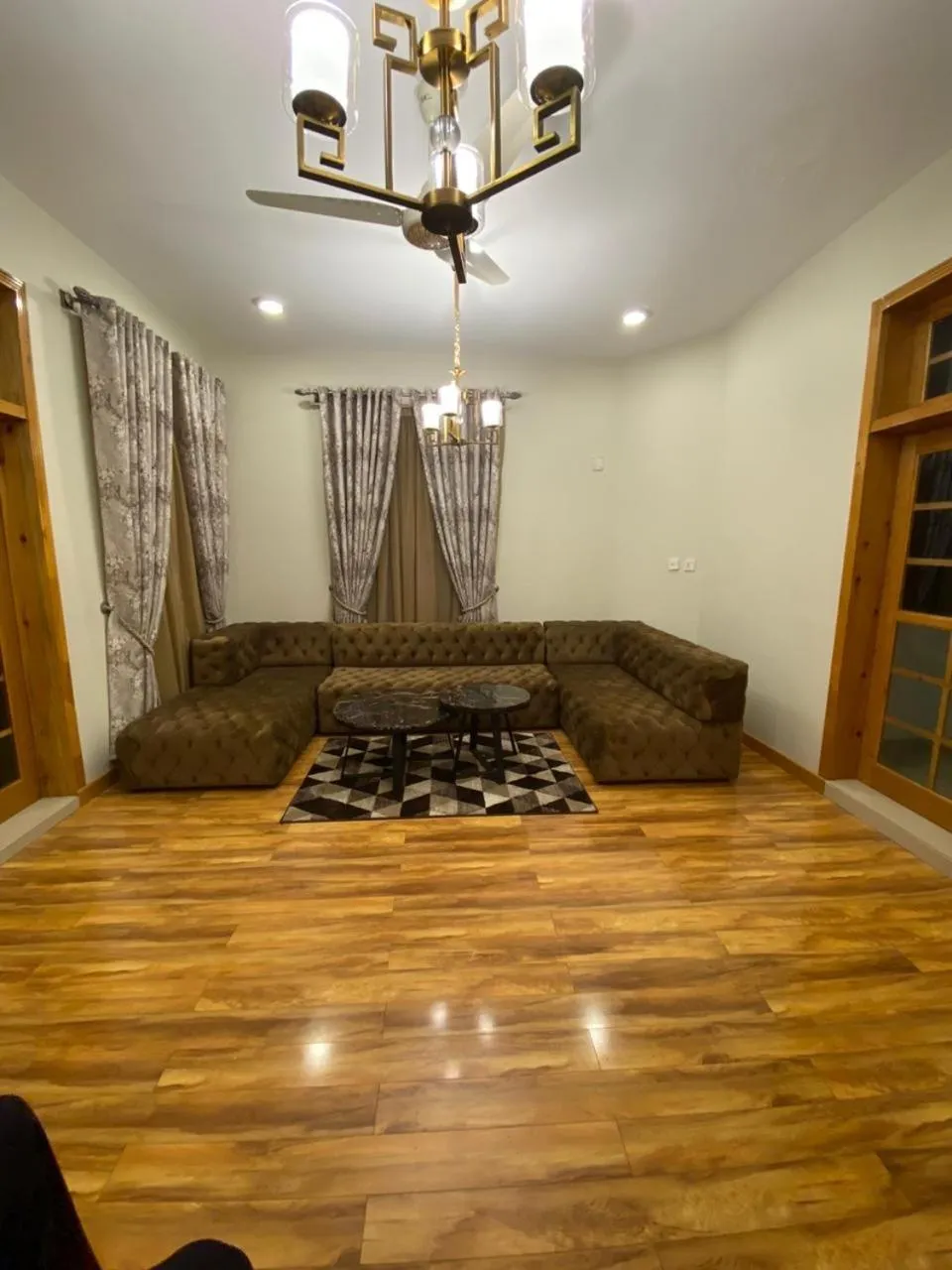 Seating area in ISLE OF HIGHLAND TOURS Guest House
