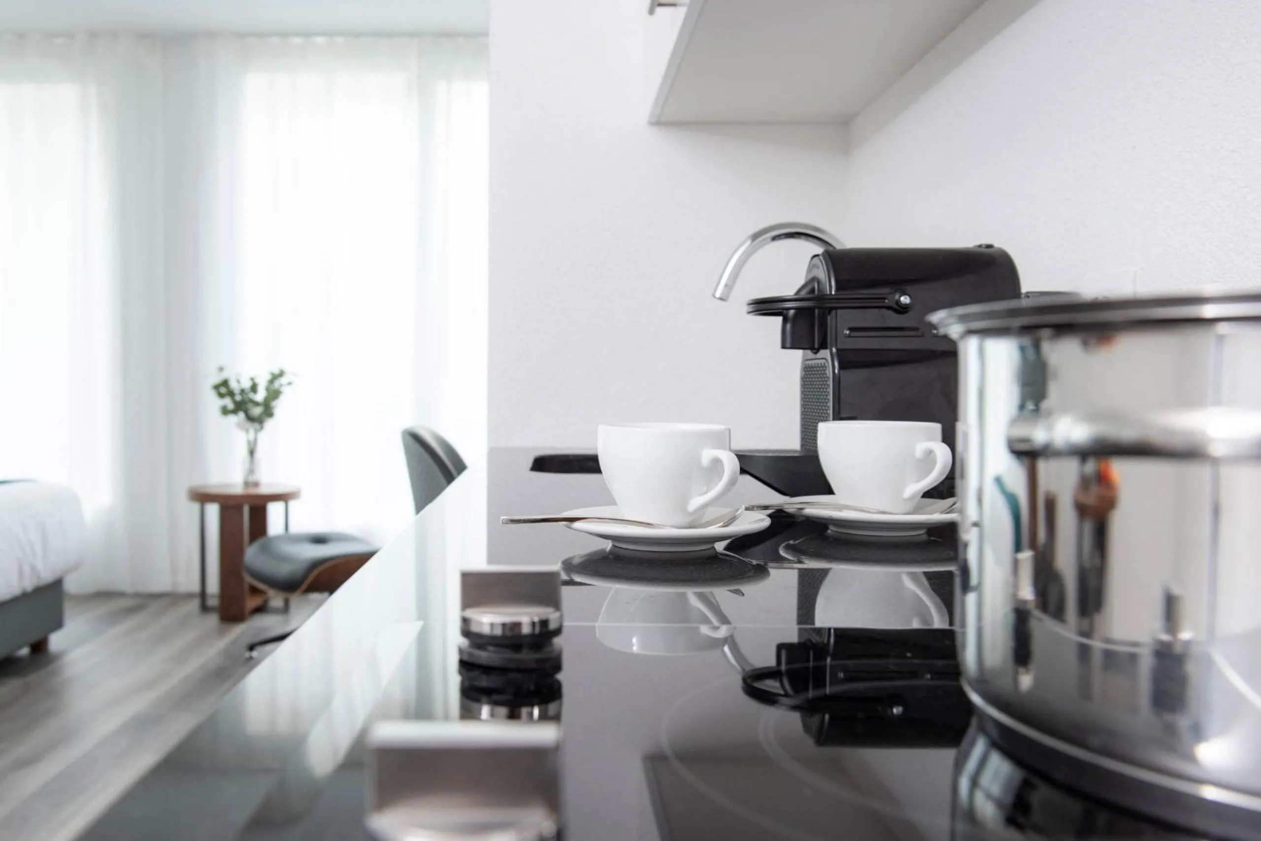 Coffee/tea facilities in K BUSINESS