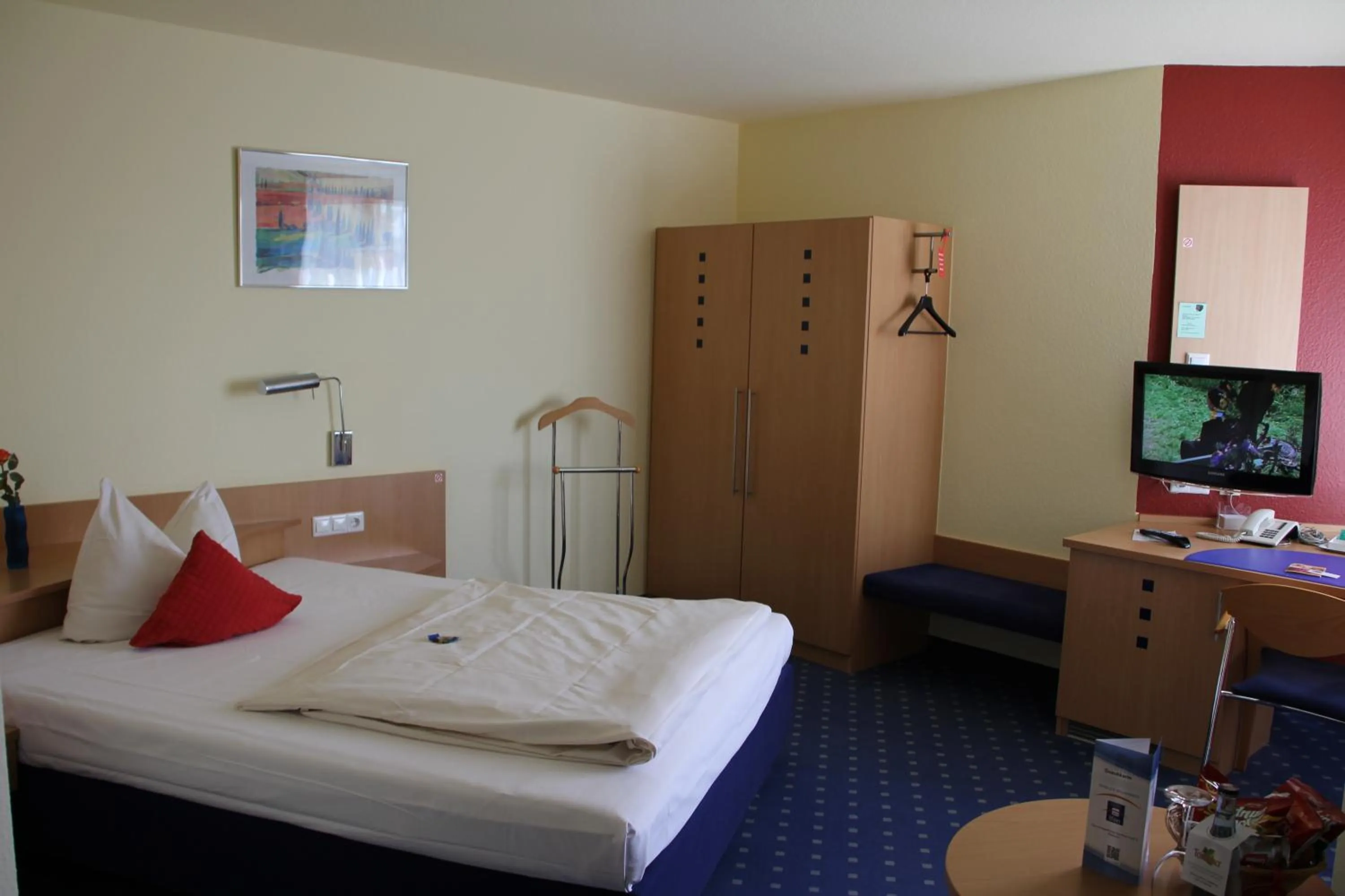 Photo of the whole room, Bed in Hotel Ifen