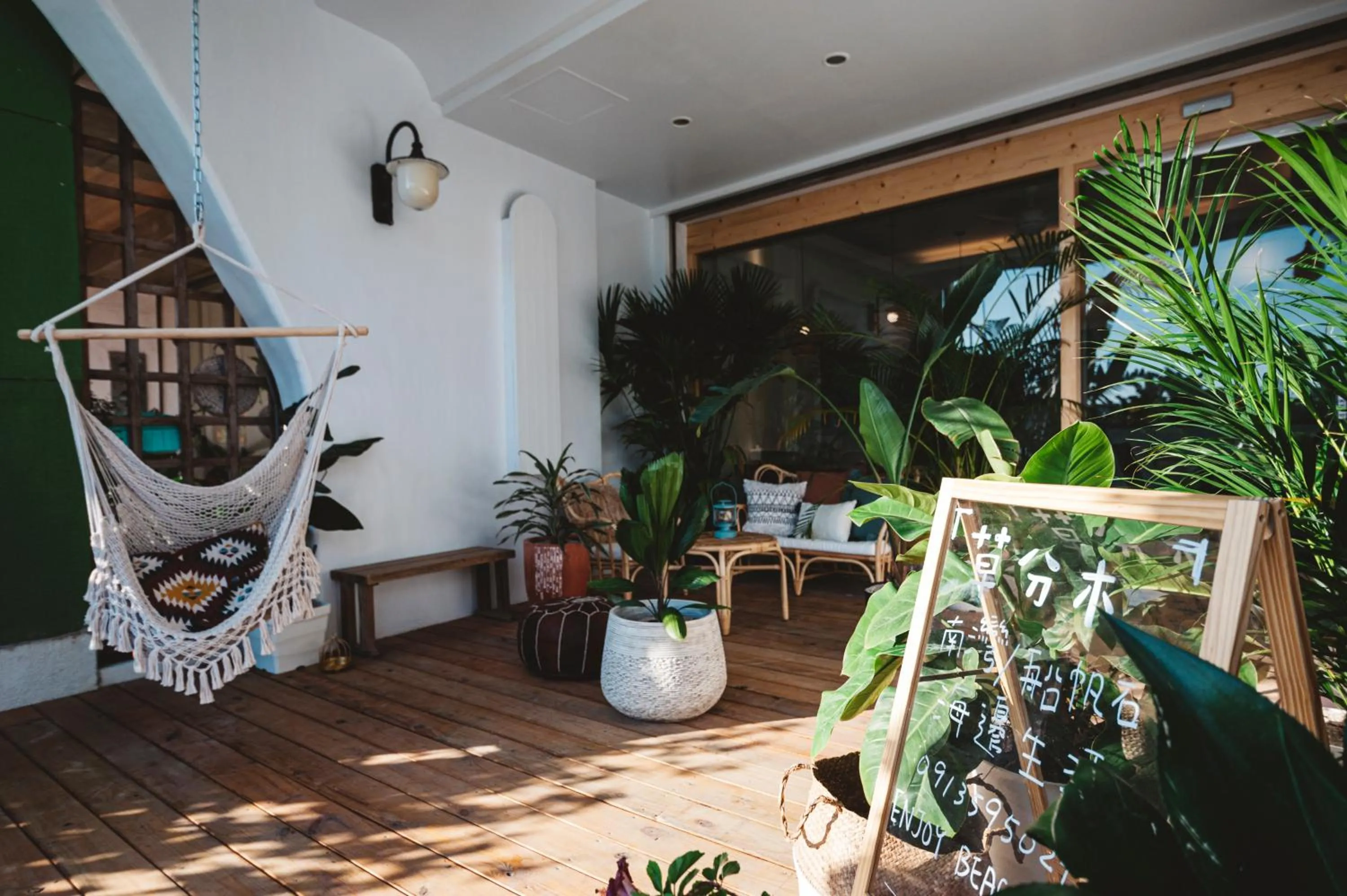 Property building in Yellow's Kenting B&B II