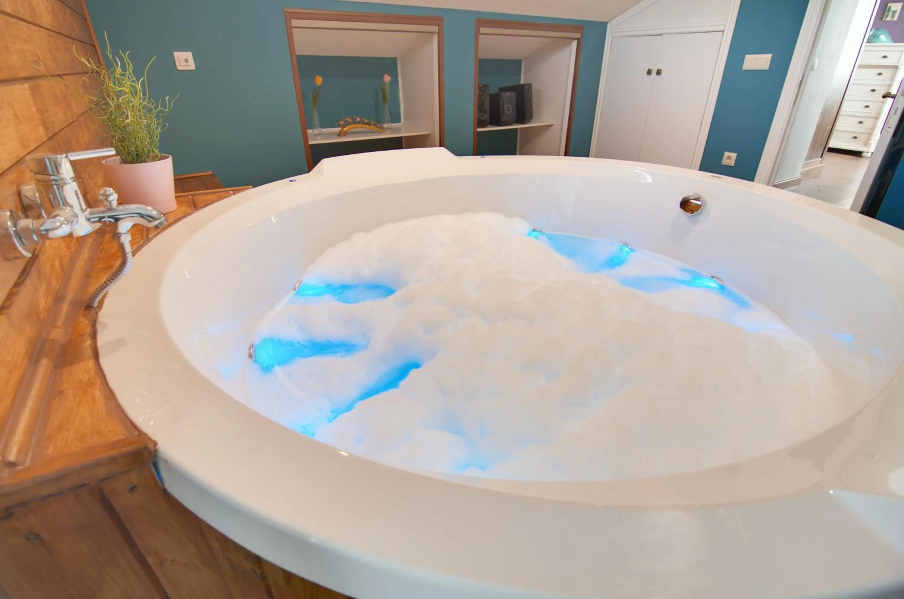 Bath in AlmenaraLove El Mirador
