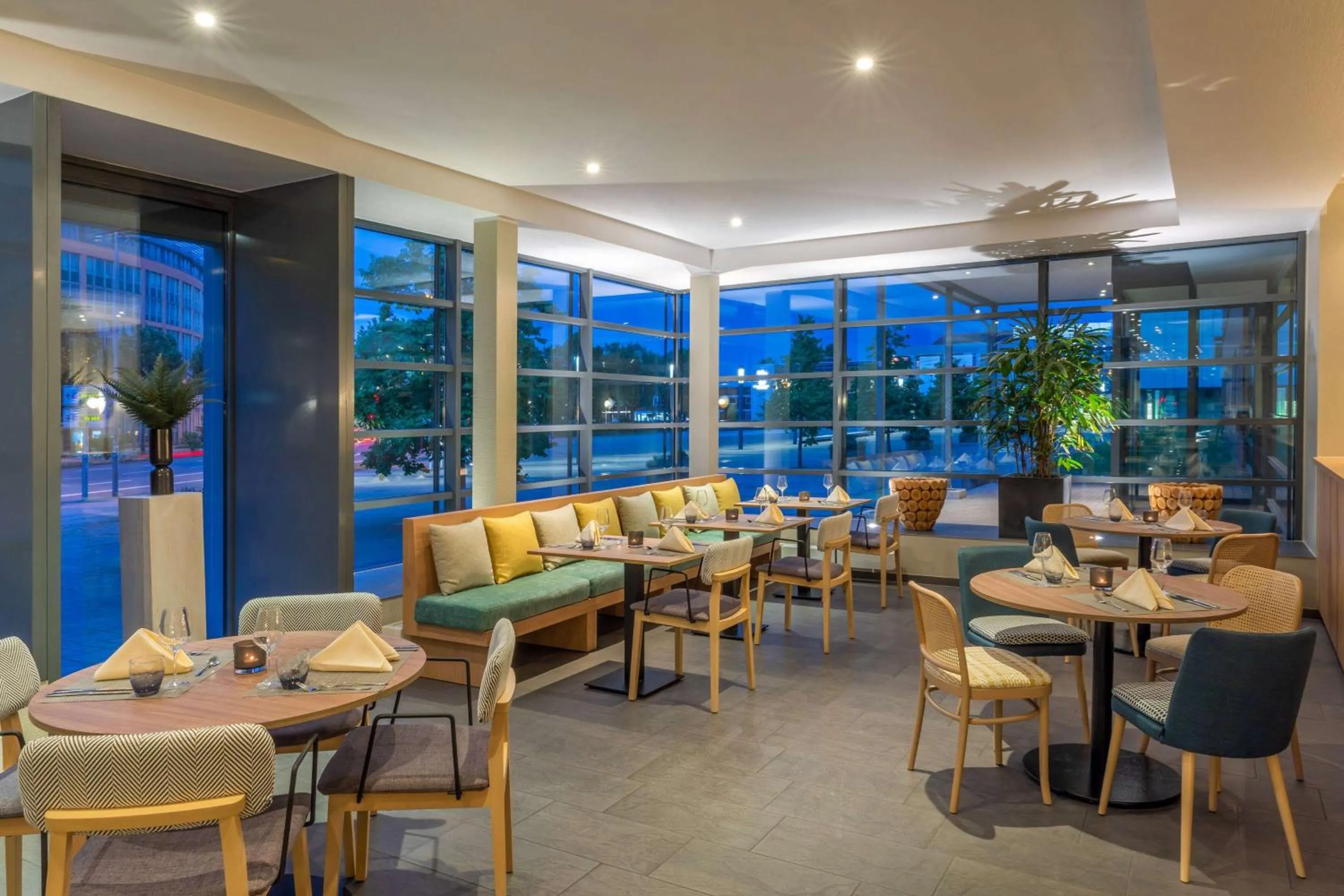 Restaurant/places to eat in Hotel Münster Kongresscenter affiliated by Meliá