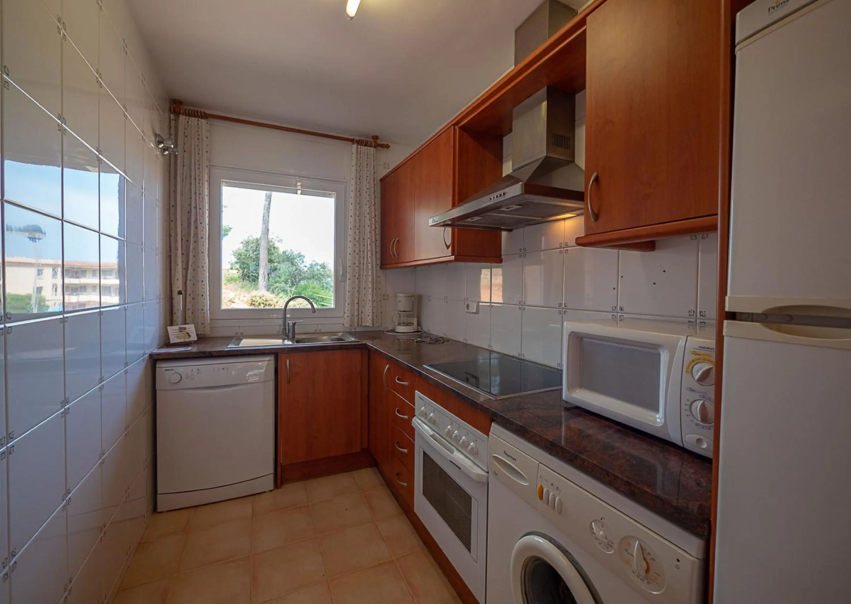 Kitchen or kitchenette in Village Golf Beach