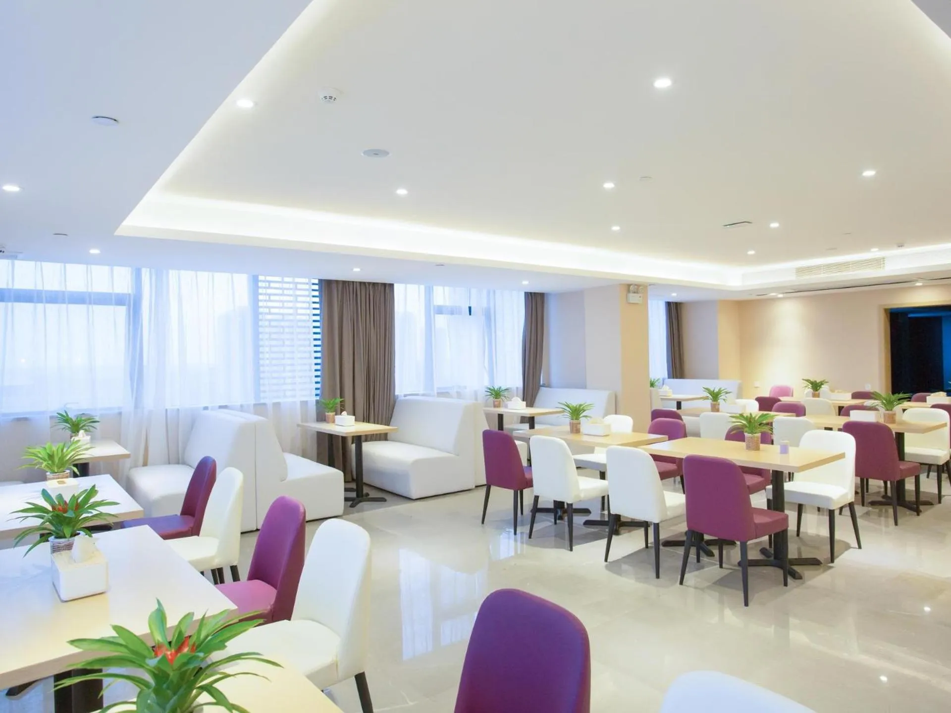 Lavande Hotel Nanchang West Railway Station Guobo Subway Station