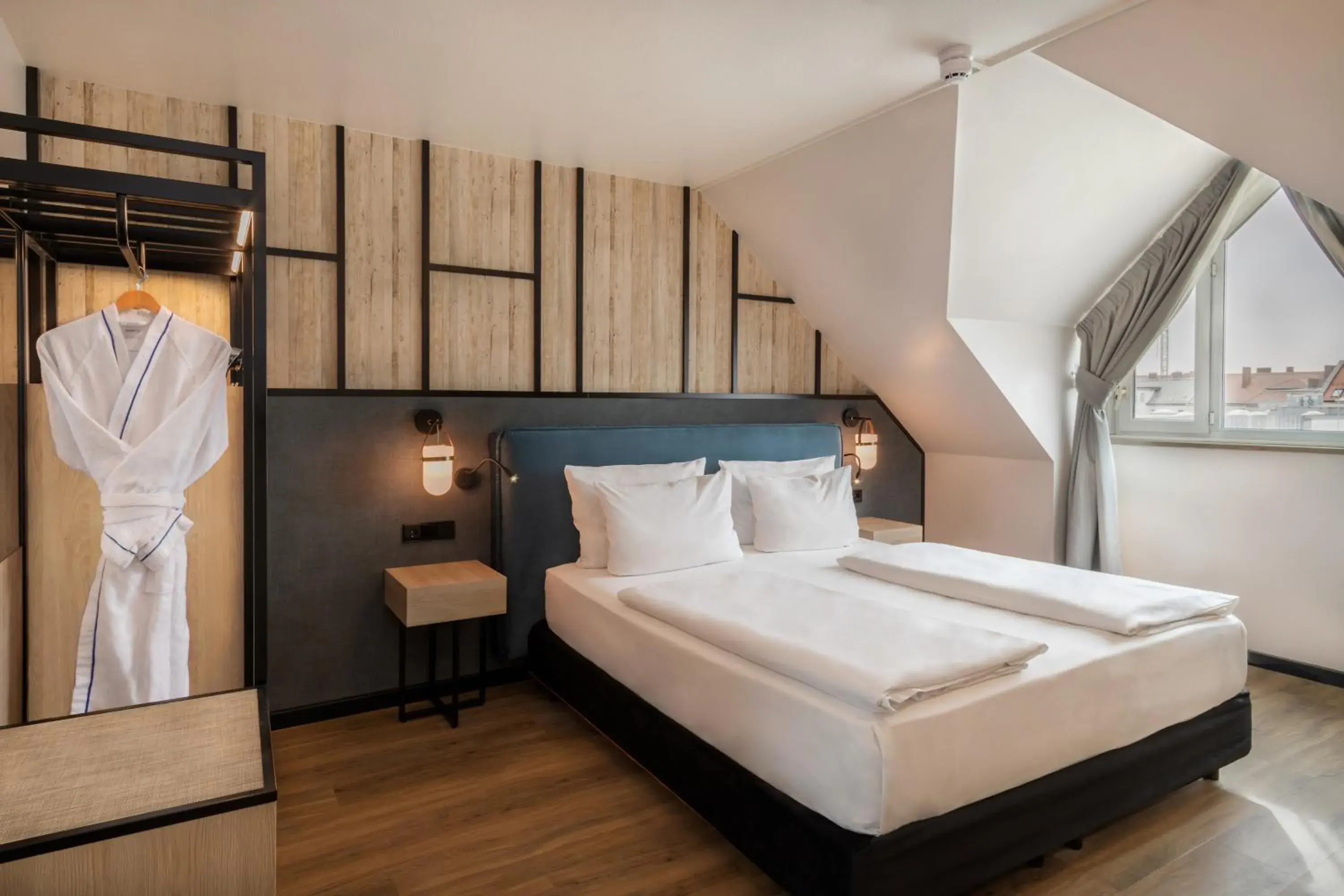 Premium Double Room in Hotel München City Center affiliated by Meliá Premium Double Room in Hotel München City Center affiliated by Meliá