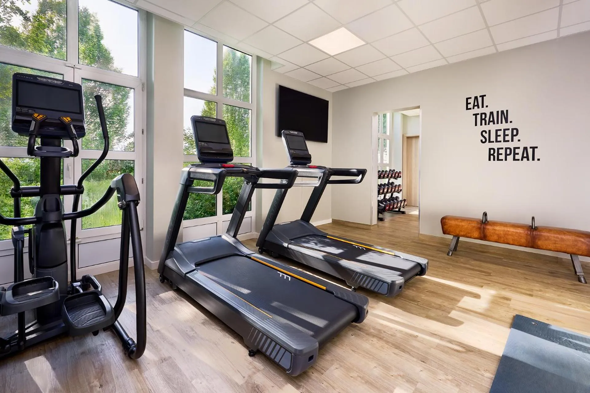 Fitness centre/facilities in Courtyard by Marriott Dortmund