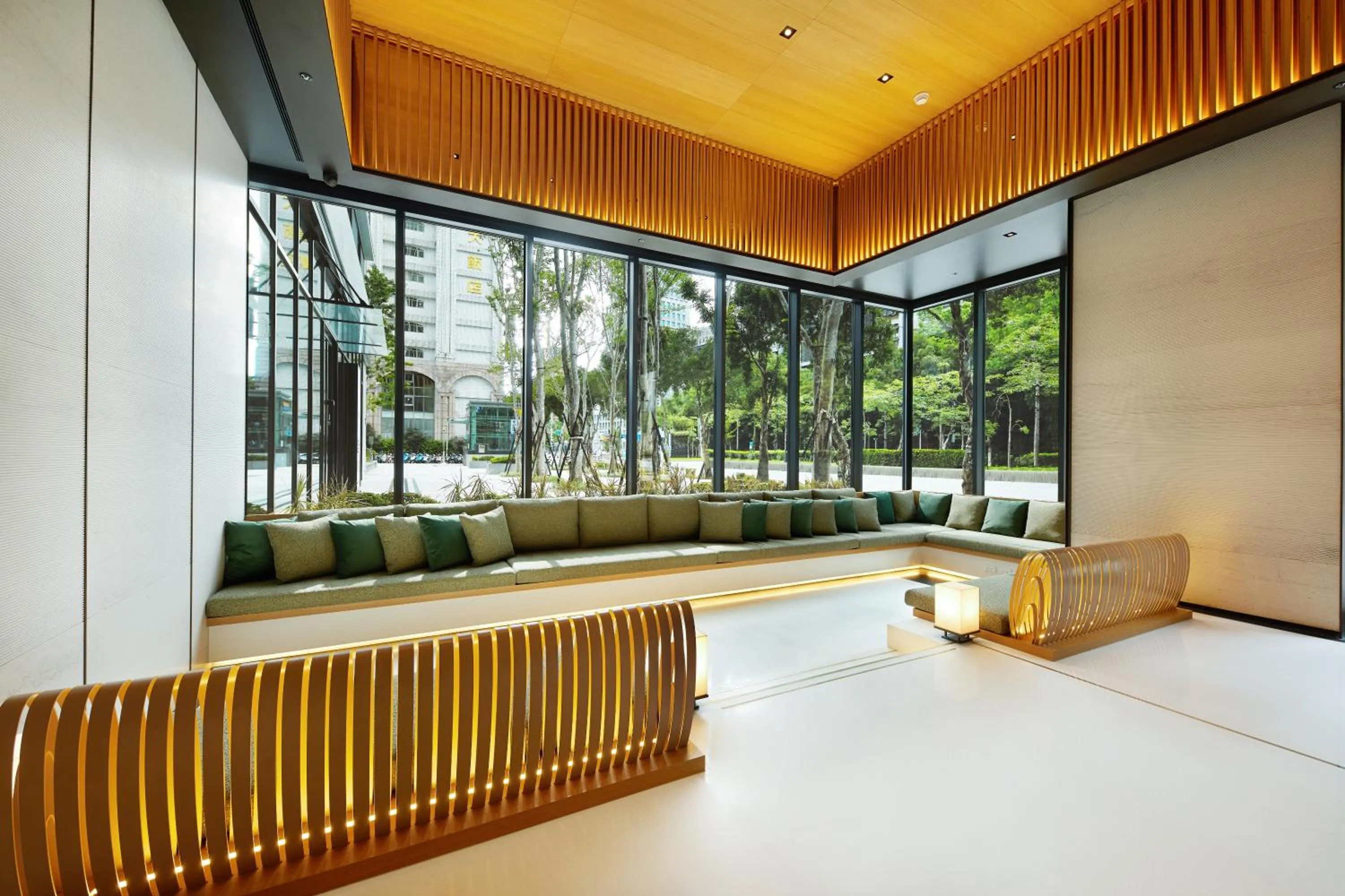 Lobby or reception in MGH Mitsui Garden Hotel Taipei Zhongxiao